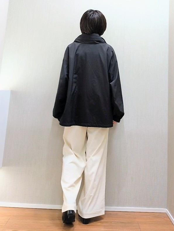 ミズタさんの「UNTITLED｜【撥水/軽アウター/2way】タフタマウンテンパーカー」を使ったコーディネート