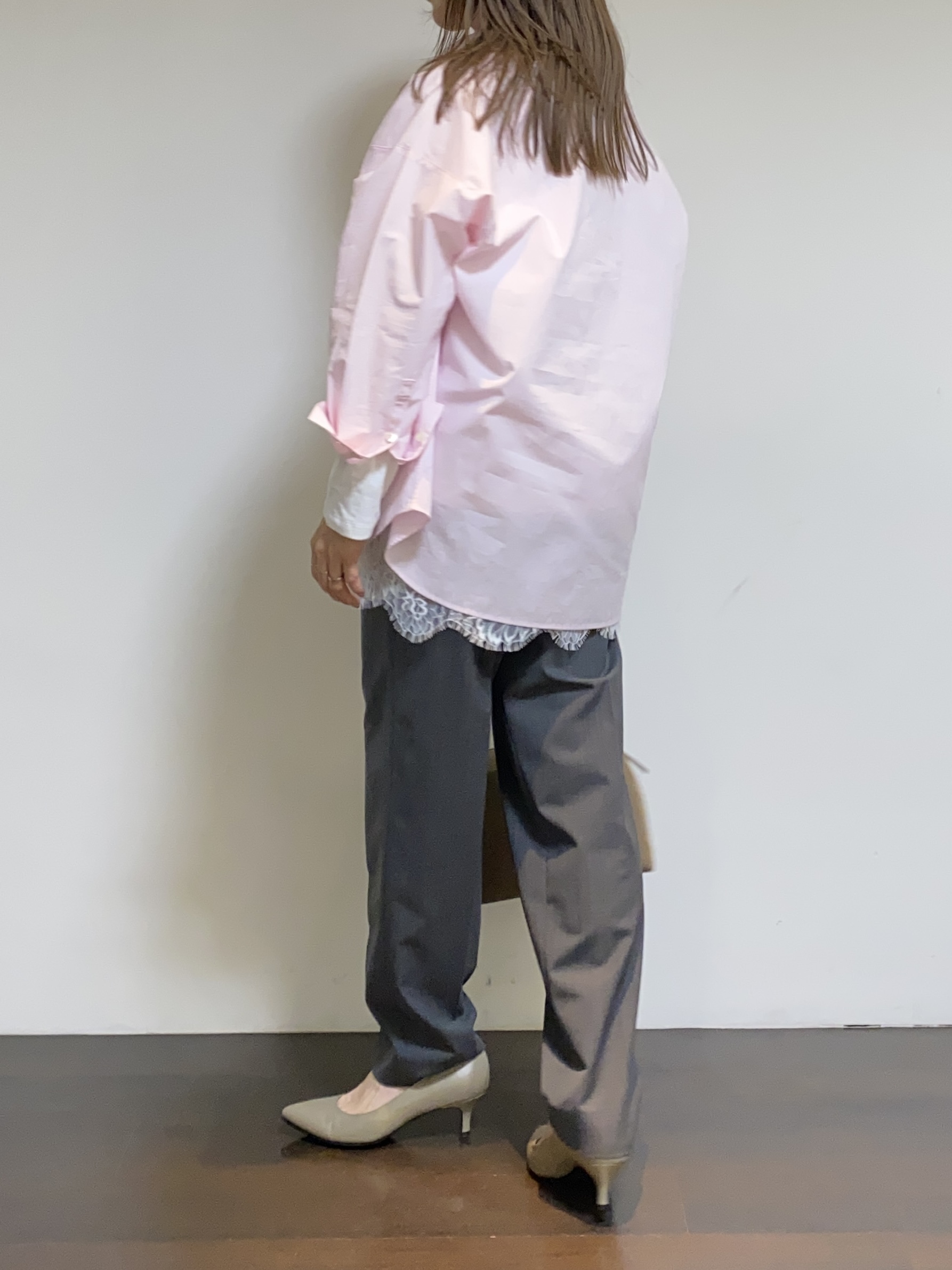 tomoさんの「UNTITLED｜コットンドルマンシャツ」を使ったコーディネート