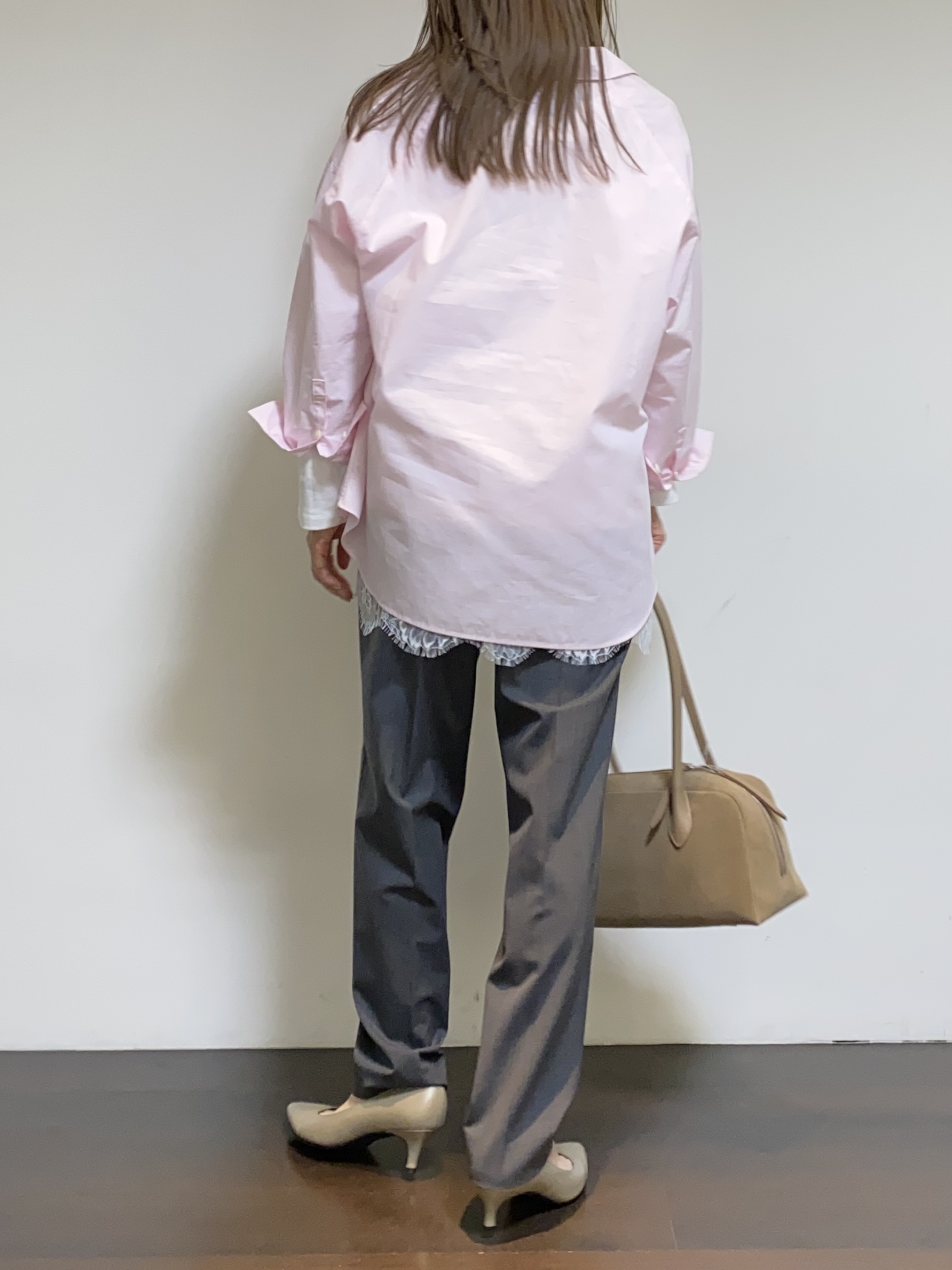 tomoさんの「UNTITLED｜コットンドルマンシャツ」を使ったコーディネート