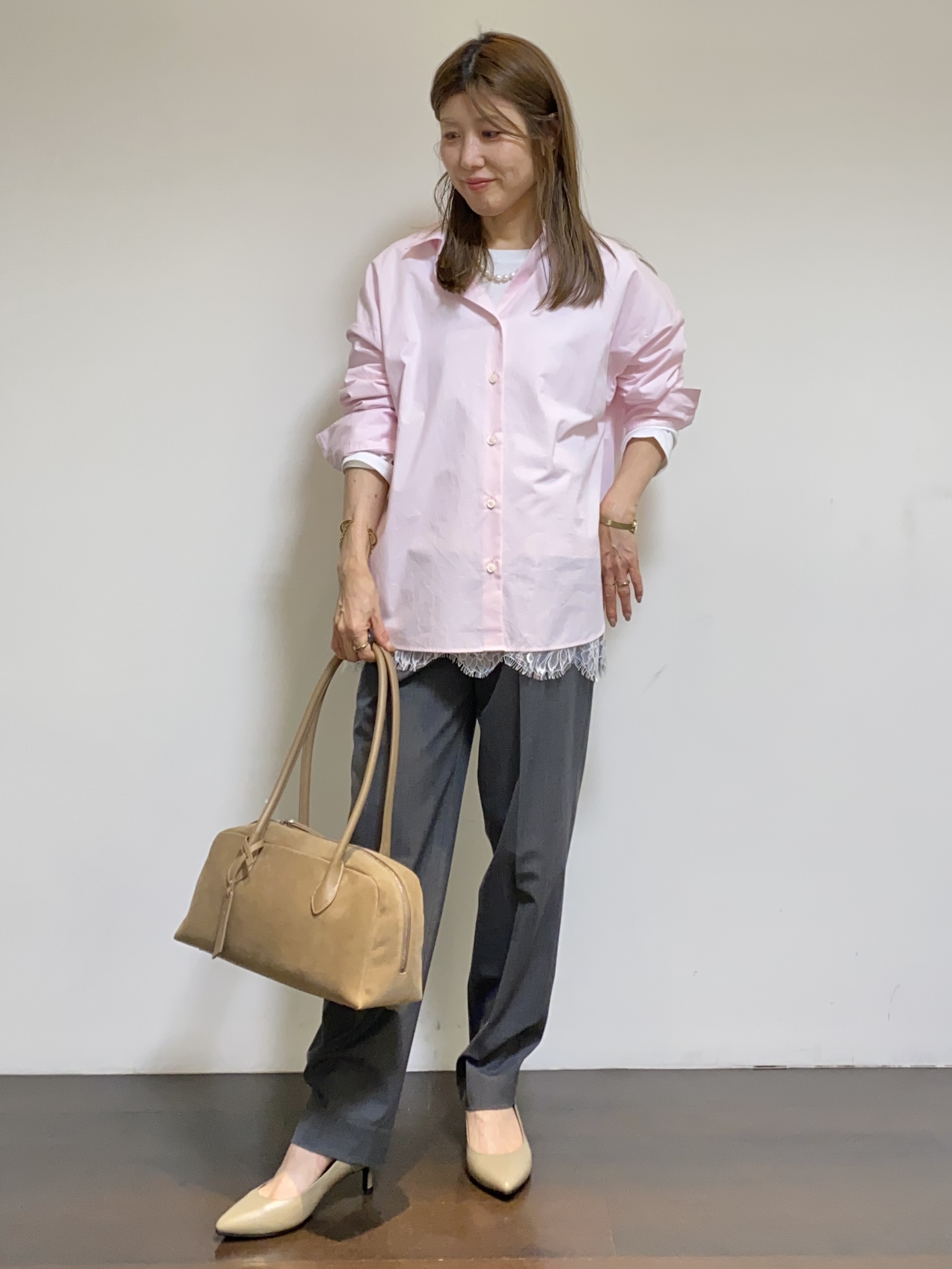 tomoさんの「UNTITLED｜コットンドルマンシャツ」を使ったコーディネート