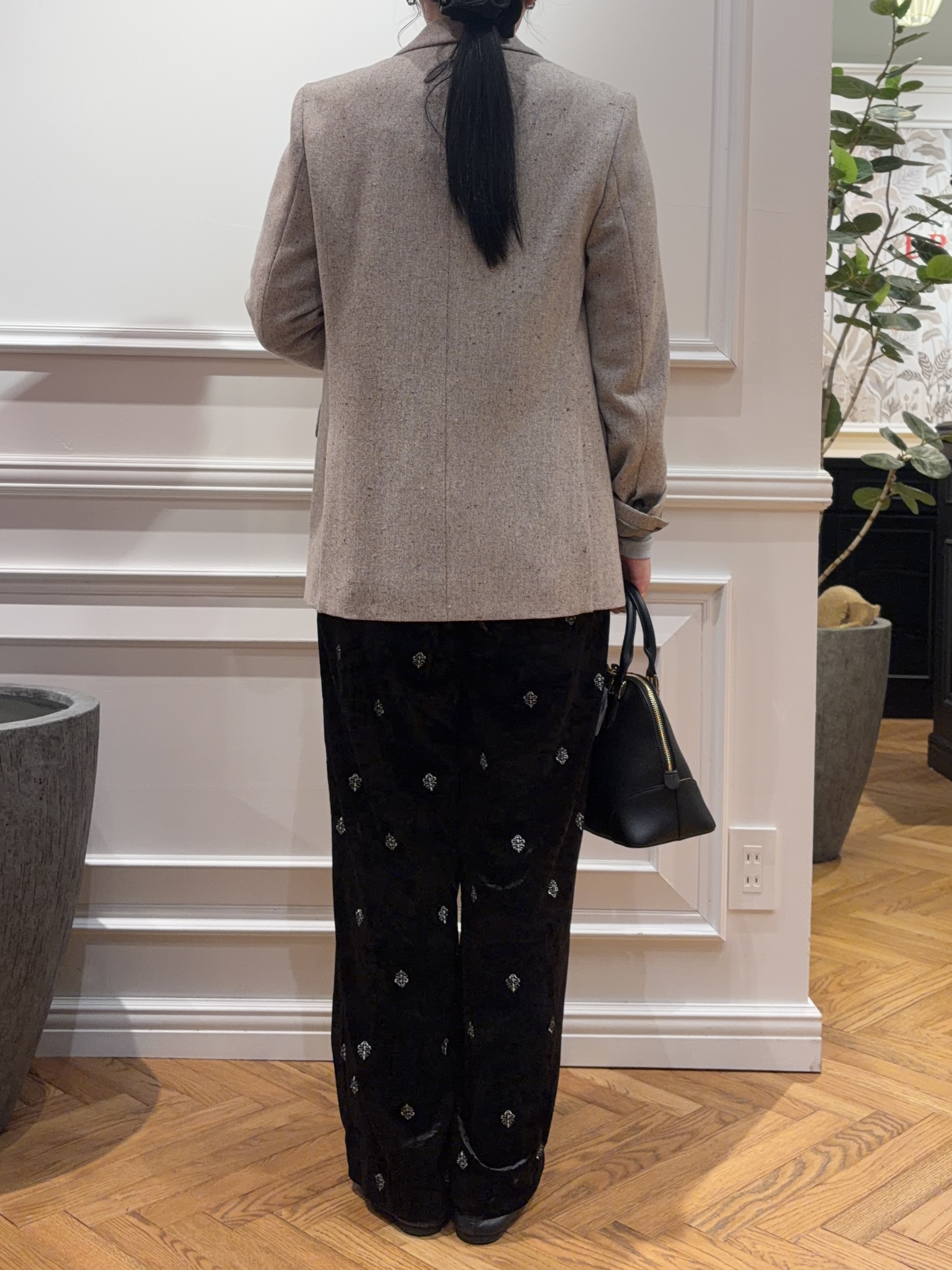SAKAIさんの「DRESSTERIOR｜【STORY11月号掲載】シアータートル」を使ったコーディネート