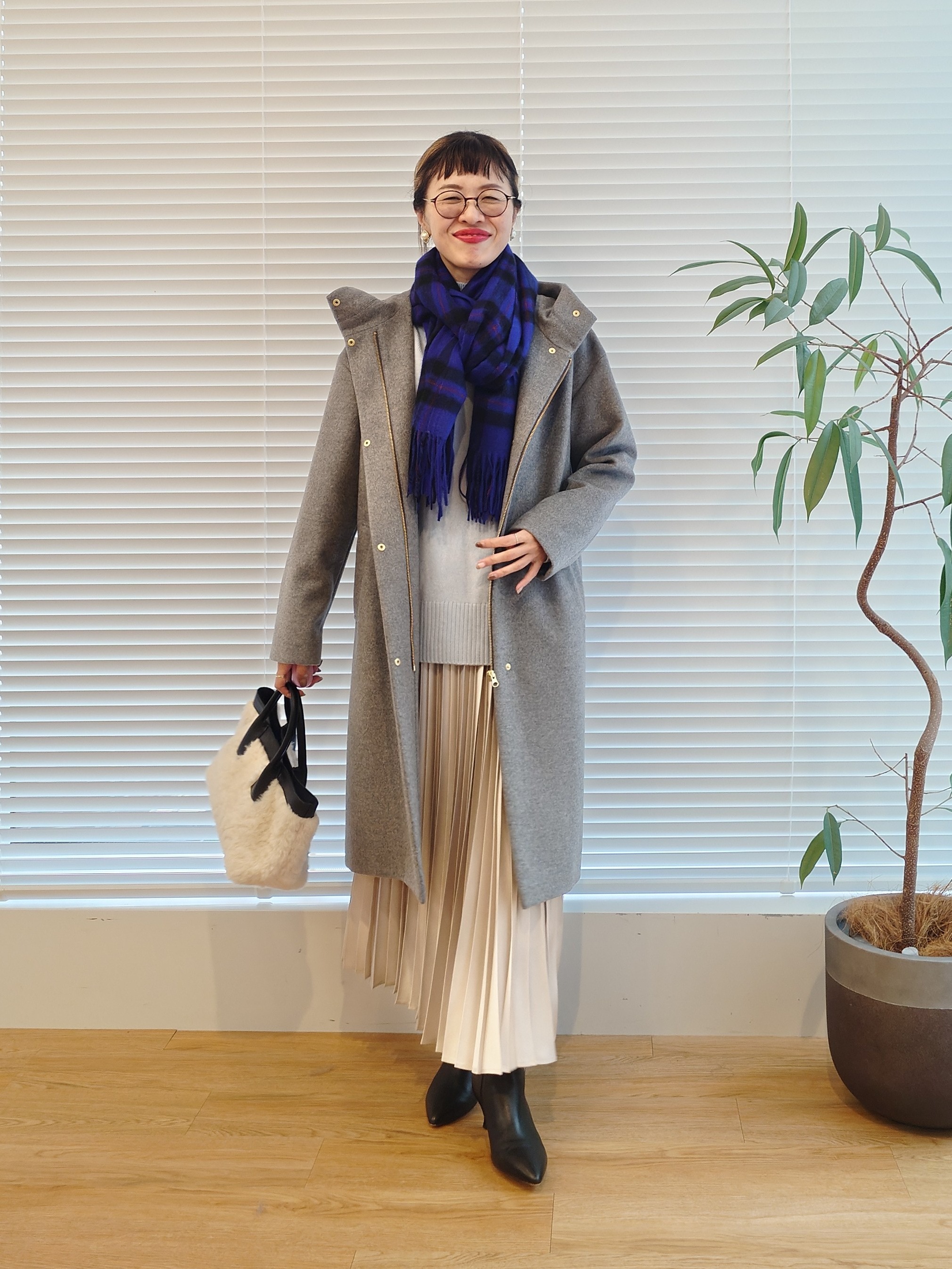 MUTSUKOさんの「UNTITLED｜【アレンジ自在】ロングパール調ネックレス」を使ったコーディネート