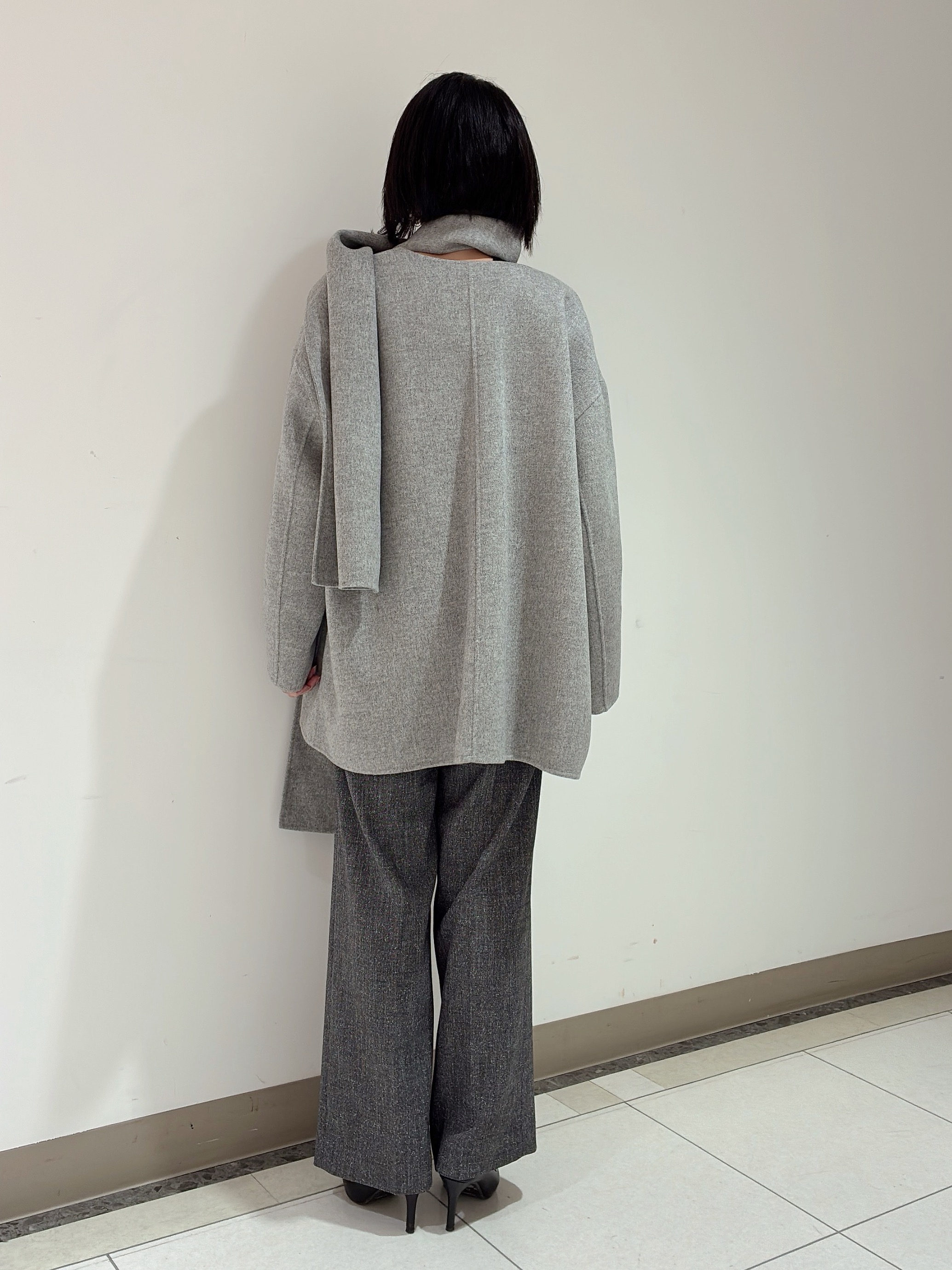 環さんの「UNTITLED｜【マフラー付き/ゆったり】リバーコート」を使ったコーディネート