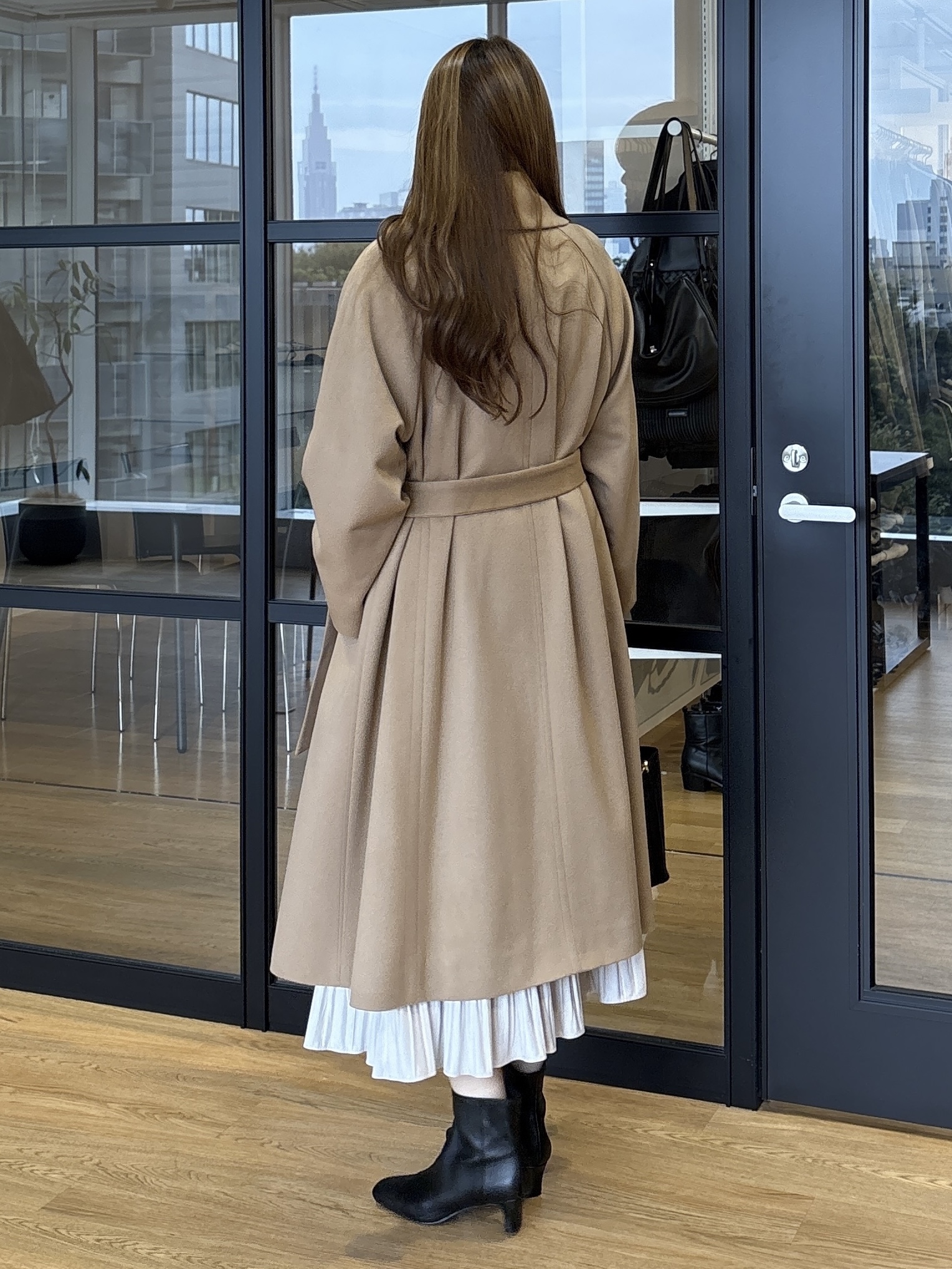 sayaさんの「UNTITLED｜ショールカラーカシミヤコート」を使ったコーディネート