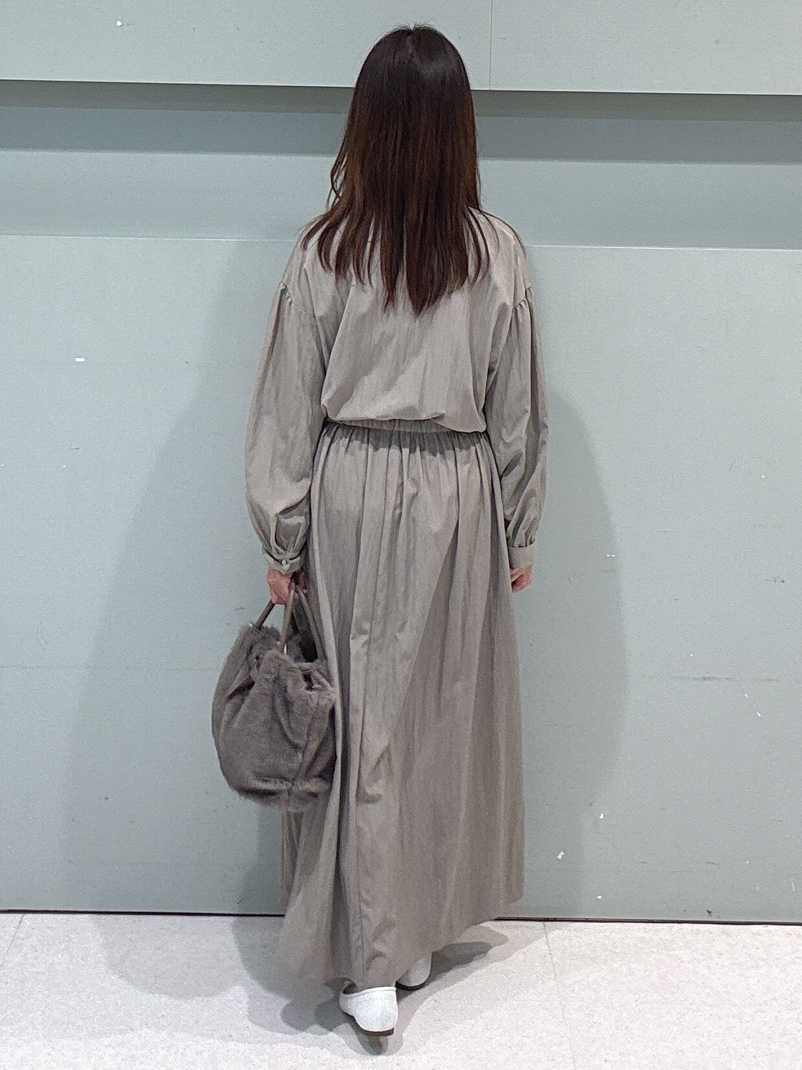 makiさんの「UNTITLED｜ドレープワンピース」を使ったコーディネート