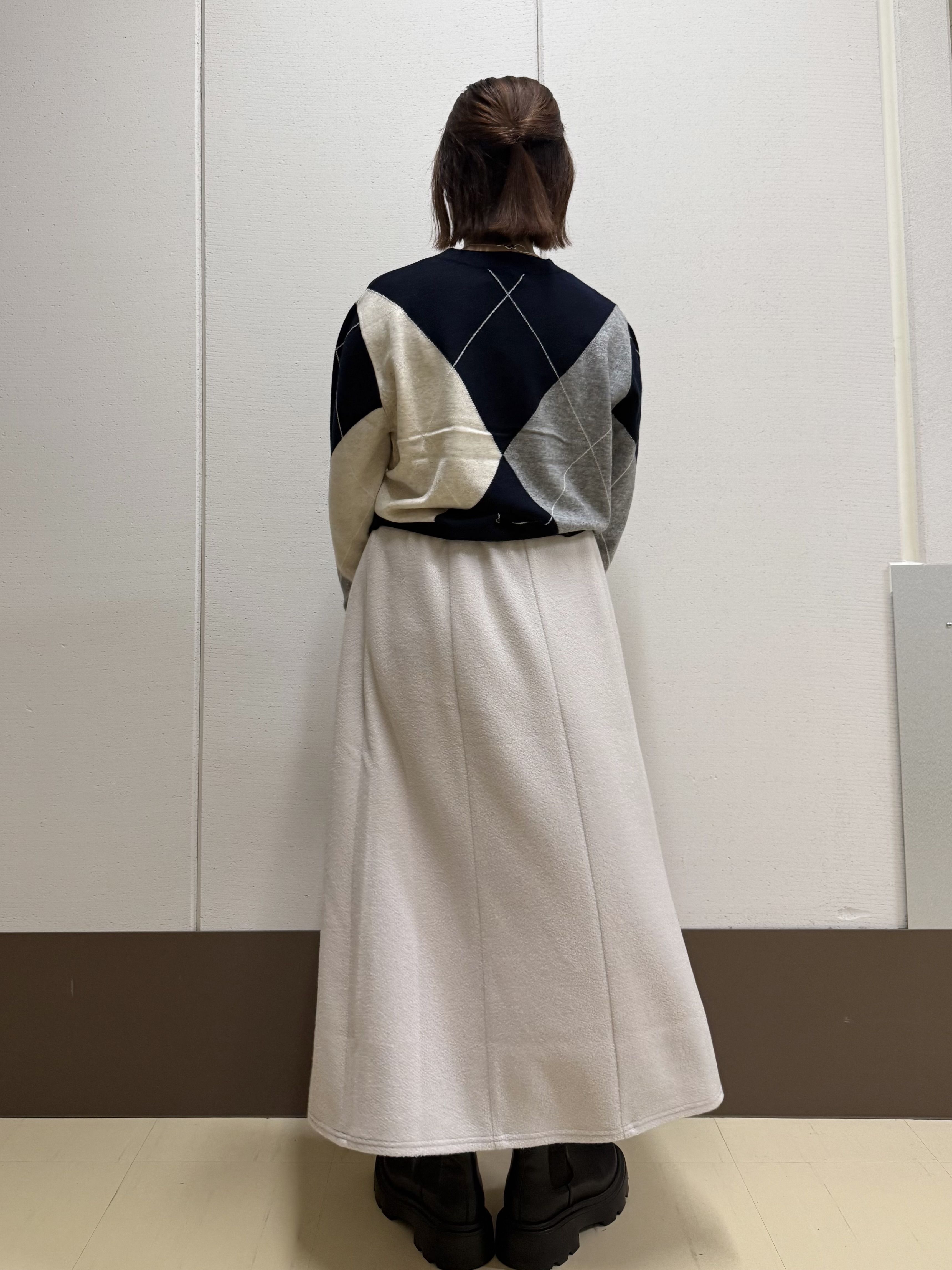 Rikoさんの「INDIVI｜追加生産プレオーダー開始！【ウール混】ビッグアーガイル柄ニット」を使ったコーディネート