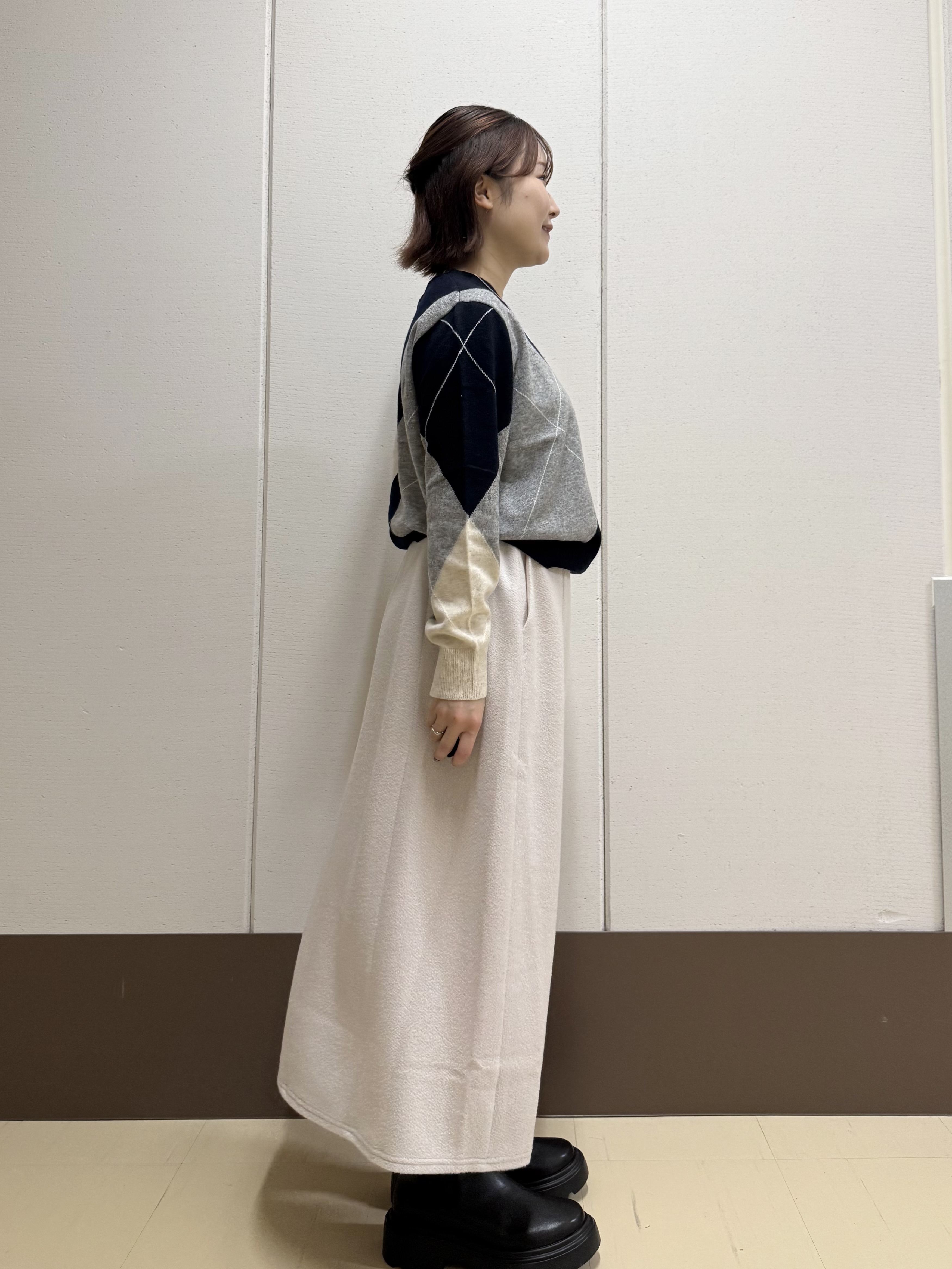 Rikoさんの「INDIVI｜追加生産プレオーダー開始！【ウール混】ビッグアーガイル柄ニット」を使ったコーディネート