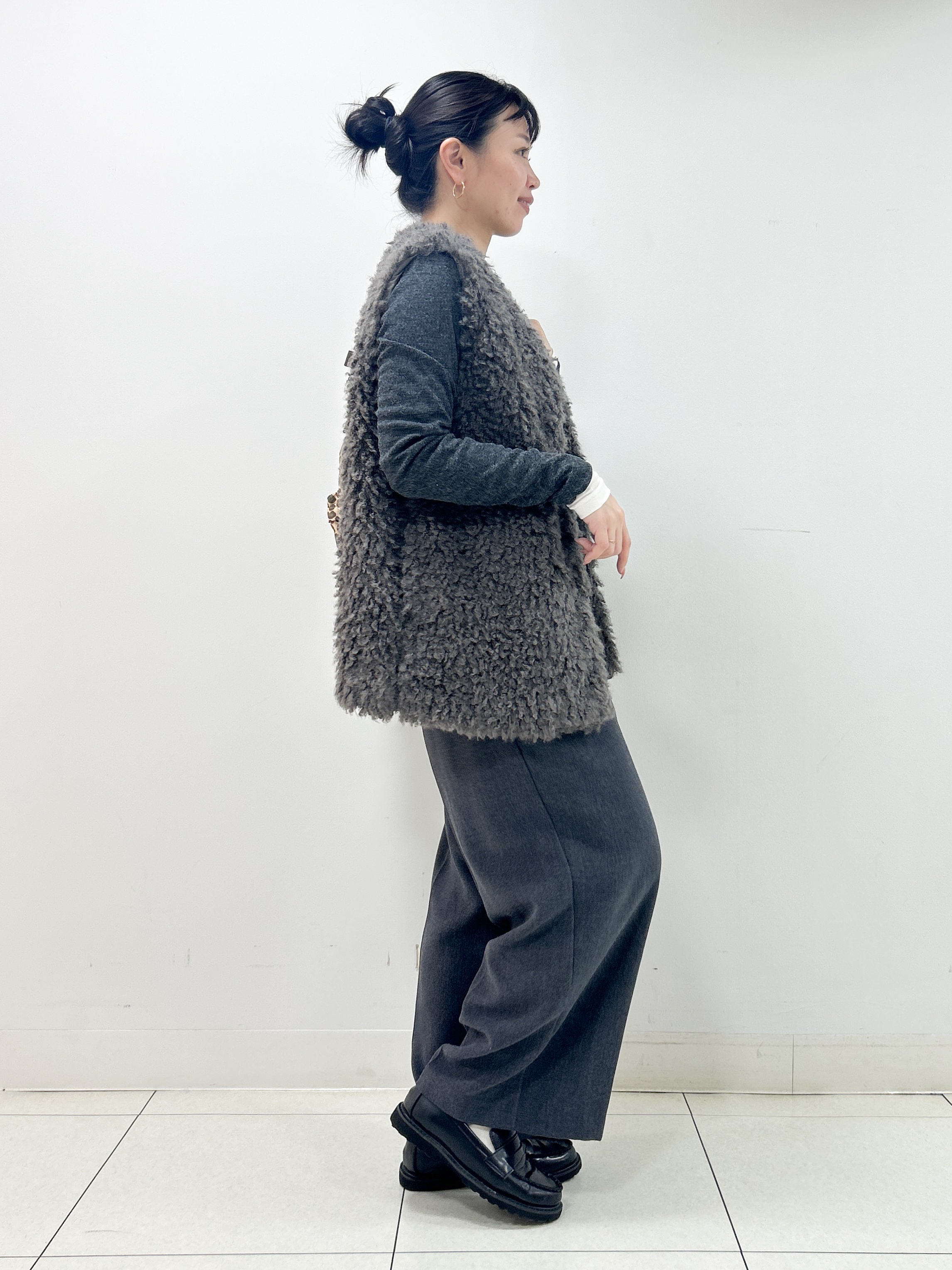 Kaiさんの「Dessin｜【店頭人気/洗濯機OK/秋インナー】シアーテレコヘンリーネックプルオーバー」を使ったコーディネート