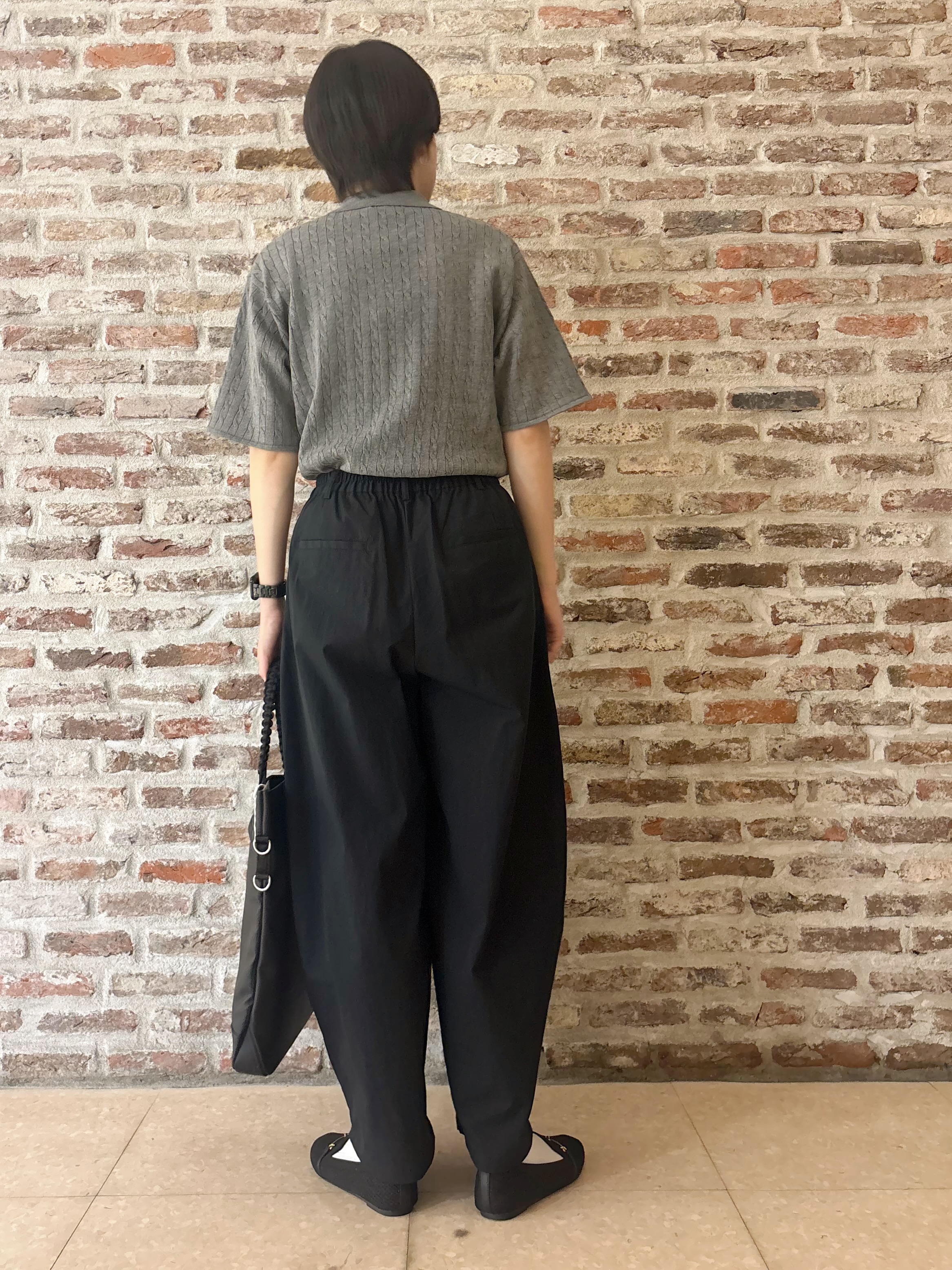 しばさんの「THE SHOP TK｜POLO BCS/ケーブルニットポロ」を使ったコーディネート