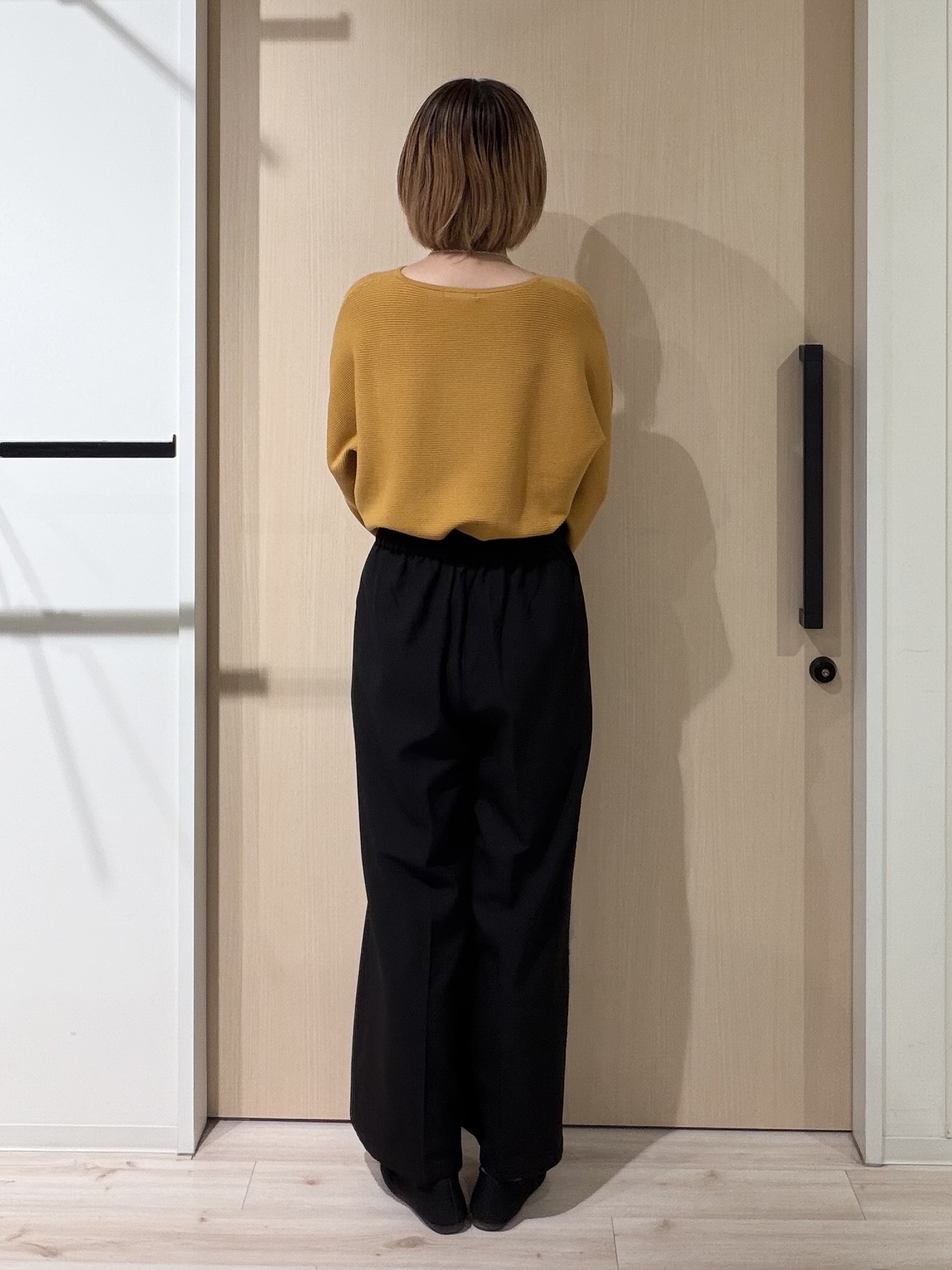 ひらしーさんの「SHOO･LA･RUE｜【洗濯機可/体型カバー】やわらかリブドルマンニット」を使ったコーディネート