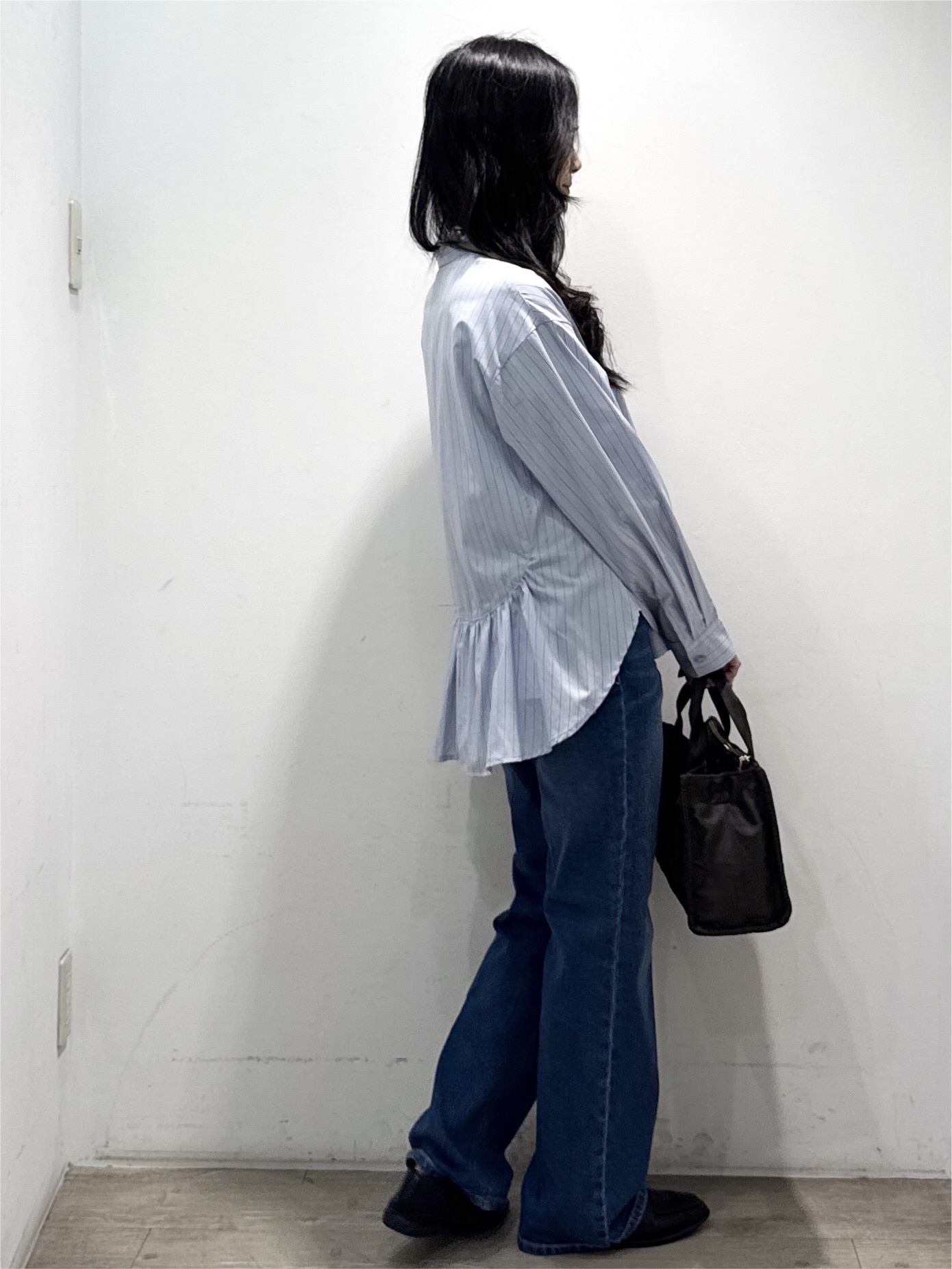 yuicciさんの「OPAQUE.CLIP｜ラウンドペプラムブラウス【洗濯機OK】」を使ったコーディネート