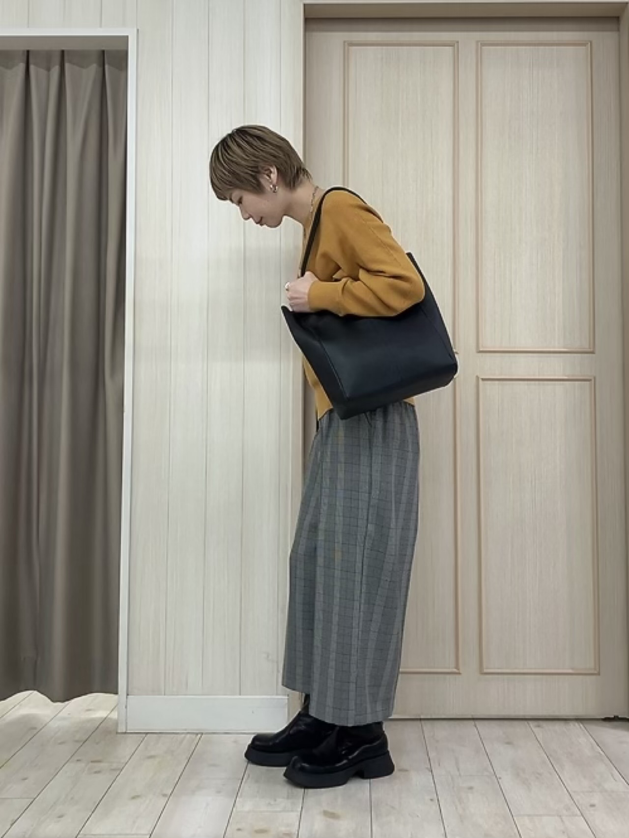 Turnerさんの「SHOO･LA･RUE｜【洗濯機可/体型カバー】やわらかリブドルマンニット」を使ったコーディネート