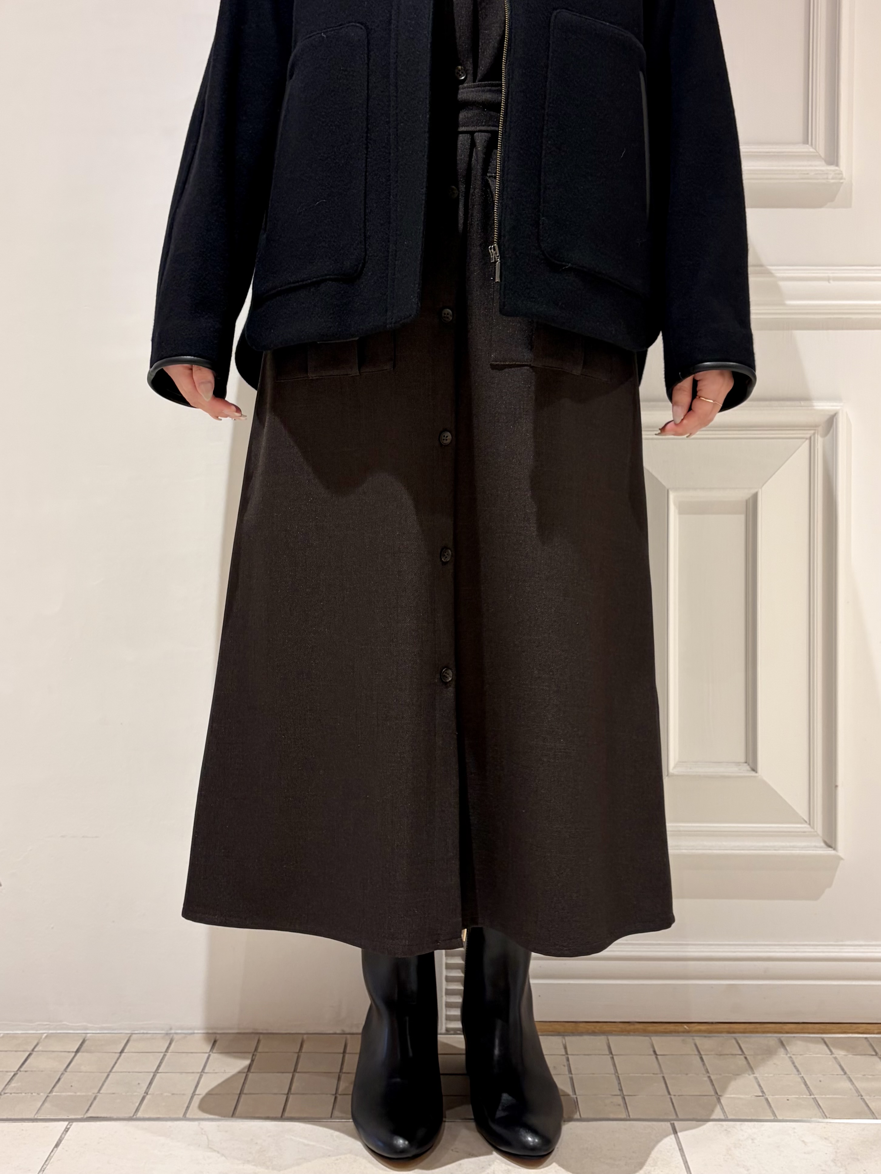 minowaさんの「DRESSTERIOR｜Super140's レザー調パイピングジャケット」を使ったコーディネート