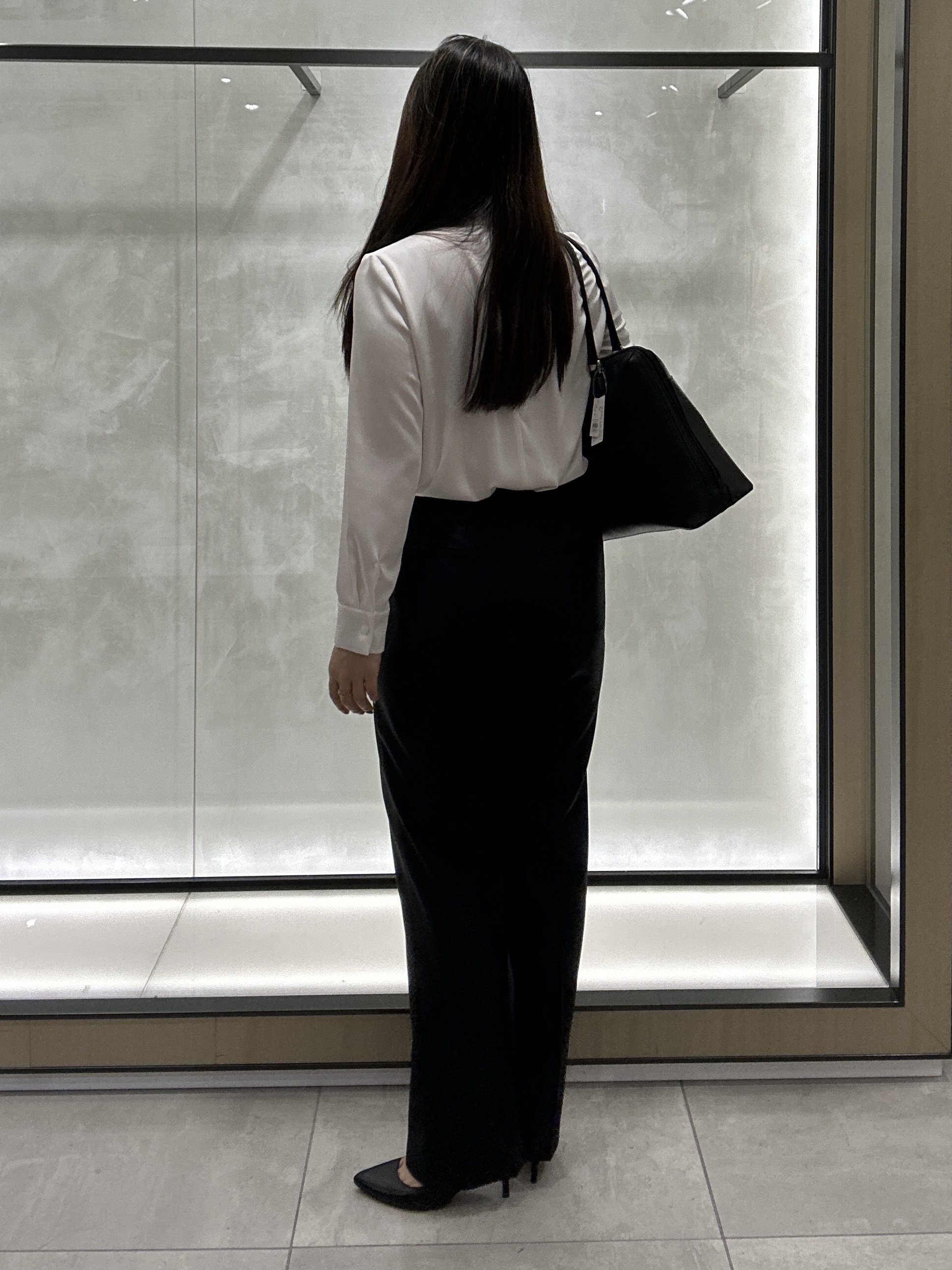 YURIさんの「UNTITLED｜【PC・A4サイズ書類対応】ベーシックトート」を使ったコーディネート