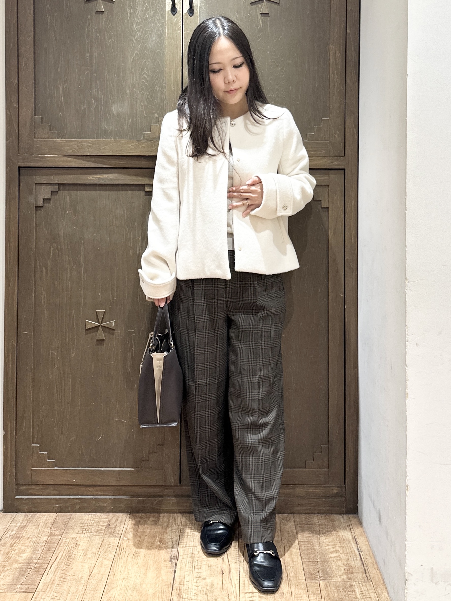 kanaさんの「index｜【植草美幸先生が指南する好印象スタイル】カシミヤ混ノーカラーショートコート」を使ったコーディネート