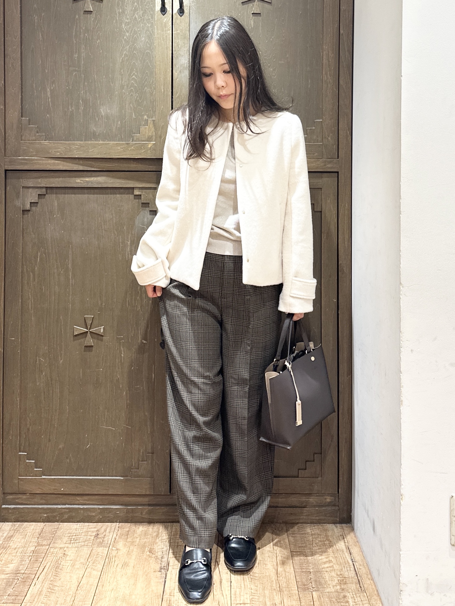 kanaさんの「index｜【植草美幸先生が指南する好印象スタイル】カシミヤ混ノーカラーショートコート」を使ったコーディネート