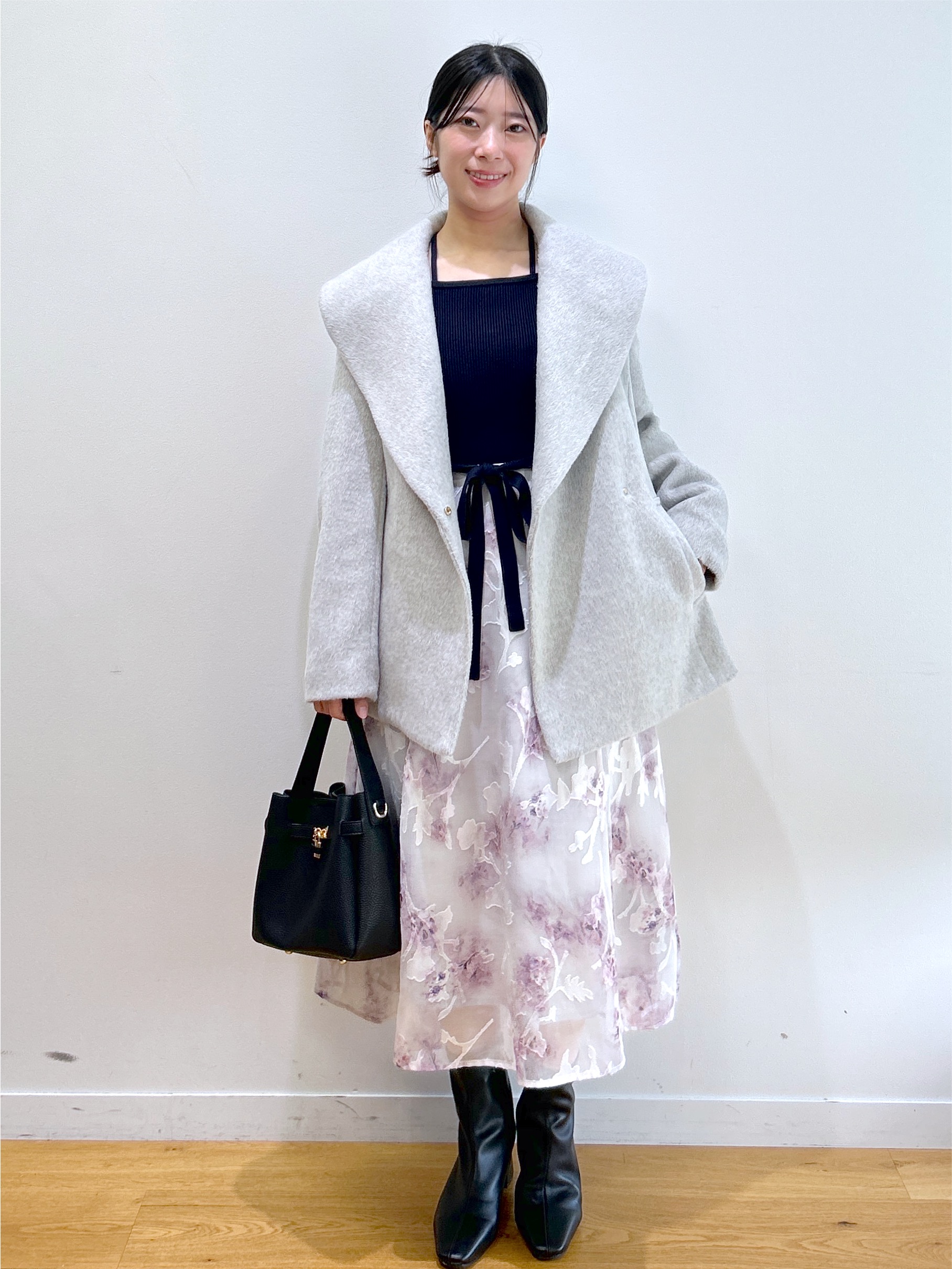 RINAさんの「index｜カシミヤ混ビッグショールカラーコート」を使ったコーディネート