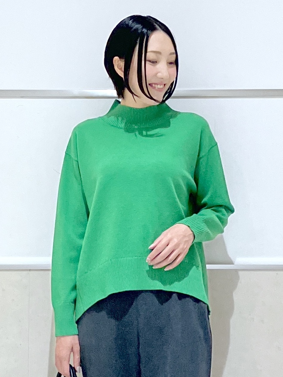 eriko さんの「Dessin｜【店頭人気/洗える/ウエストゴム】ストレッチコーデュロイ セミワイドイージーパンツ」を使ったコーディネート