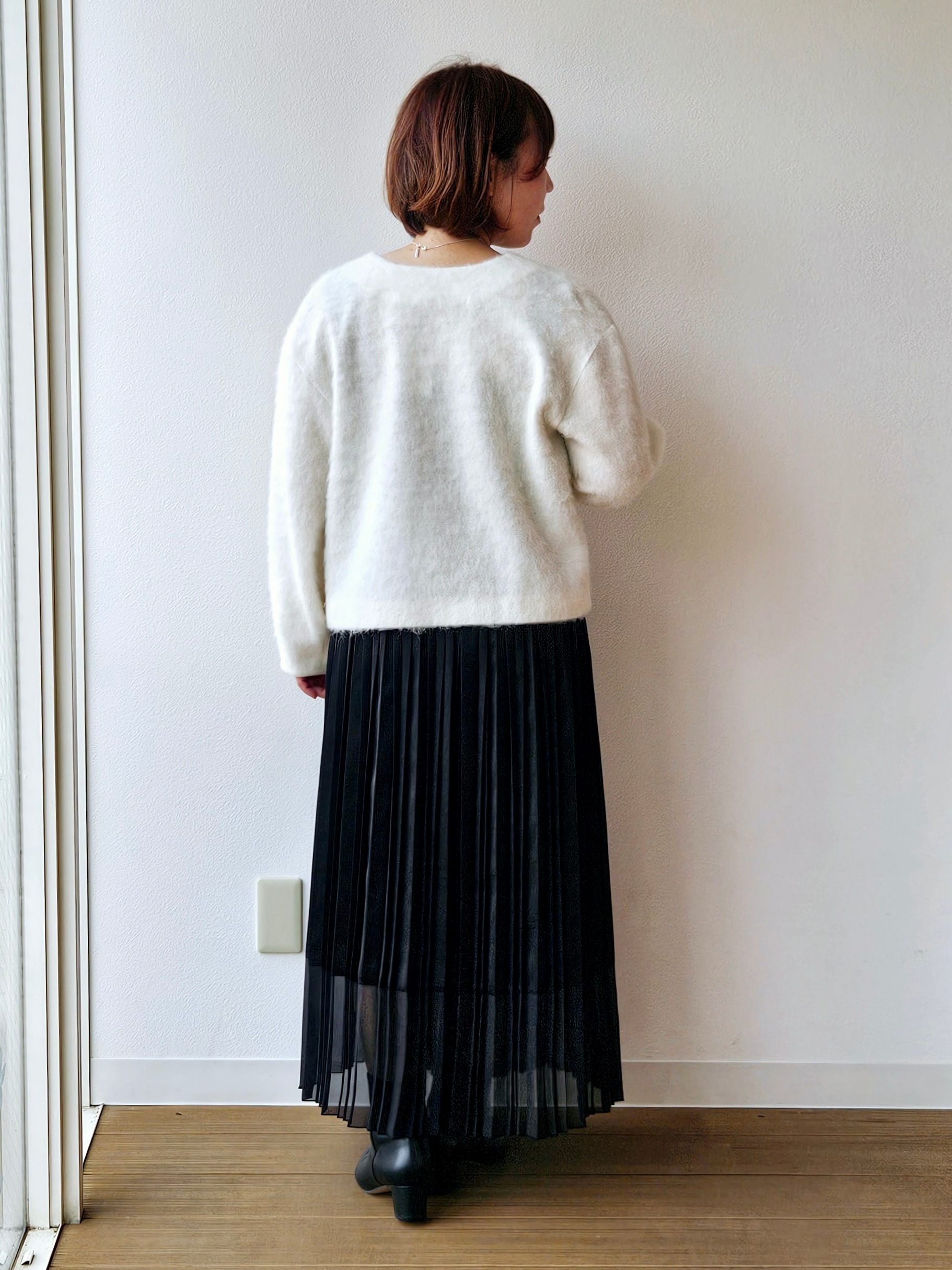 やじまさんの「UNTITLED｜【軽アウター/秋羽織り】シャギージップカーデ」を使ったコーディネート