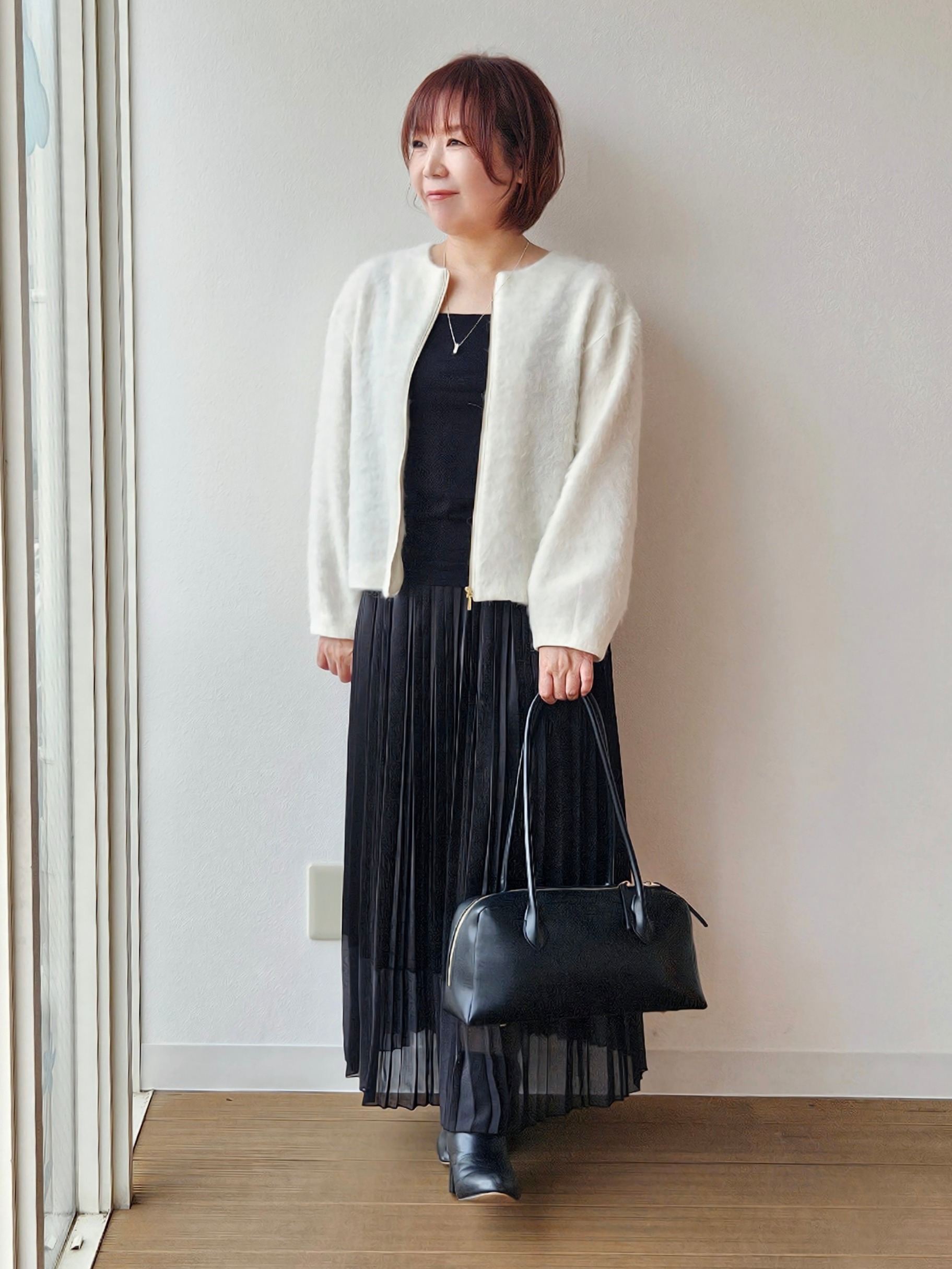 やじまさんの「UNTITLED｜【軽アウター/秋羽織り】シャギージップカーデ」を使ったコーディネート