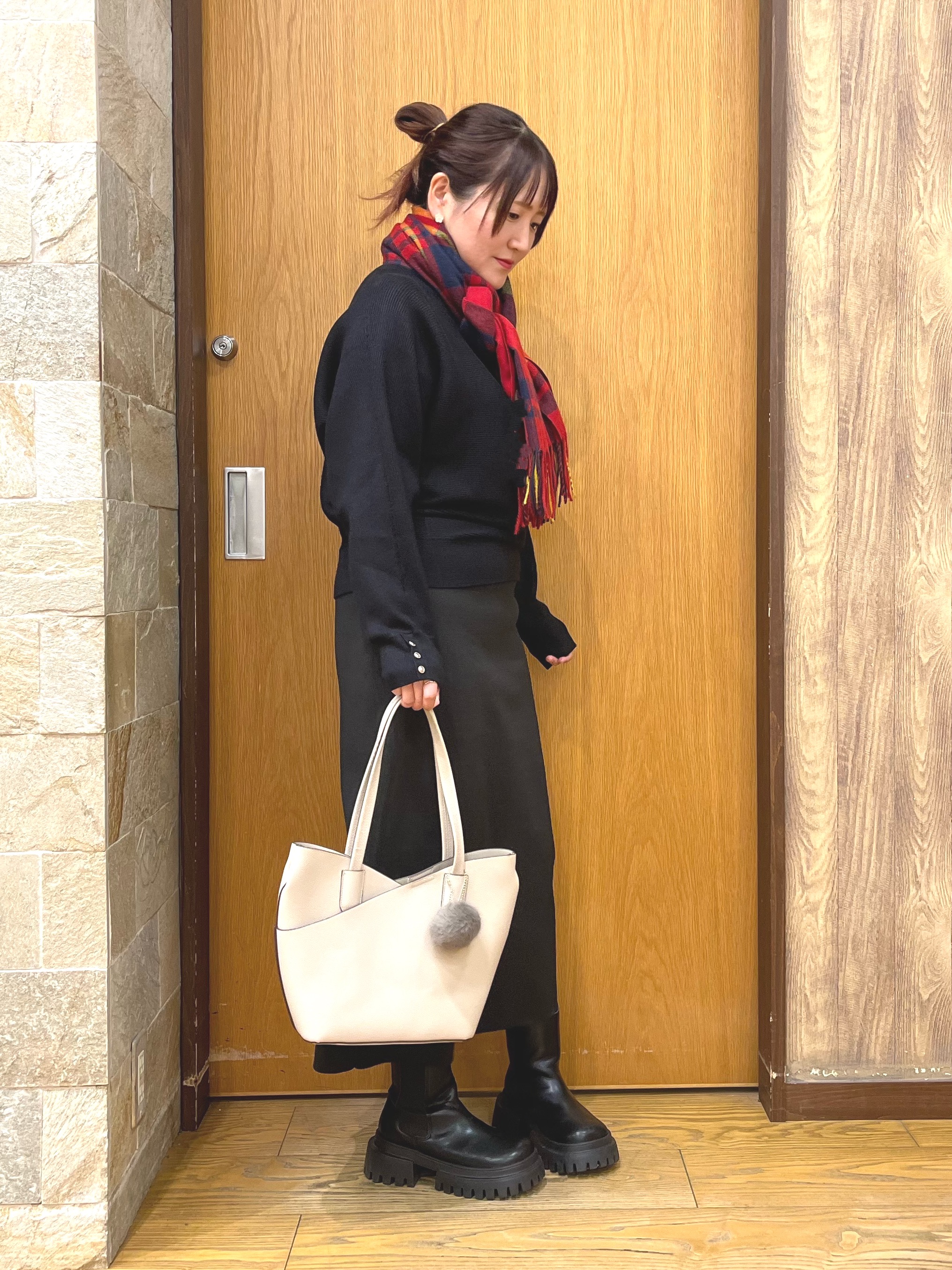 ゆっきーさんの「SHOO･LA･RUE｜【洗濯機可/体型カバー】やわらかリブドルマンニット」を使ったコーディネート