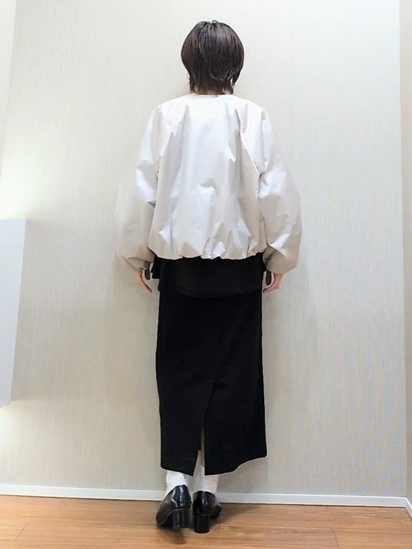 ミズタさんの「UNTITLED｜【軽アウター/中綿/秋冬コート】ショートブルゾン」を使ったコーディネート