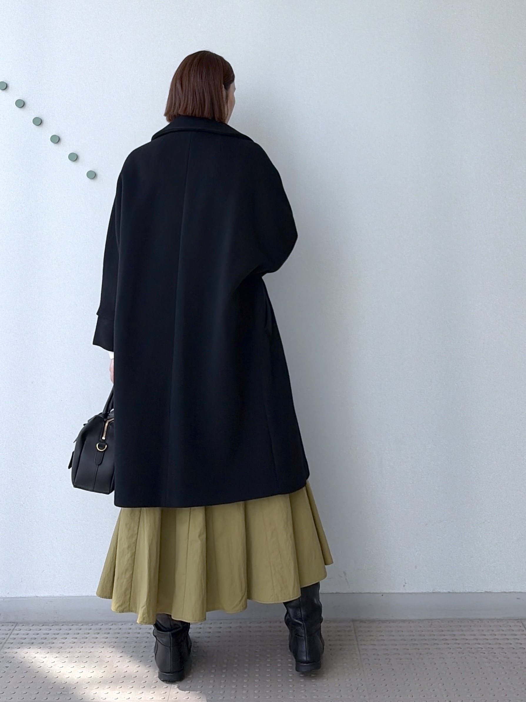 yoshikadoさんの「DRESSTERIOR｜フレアボリュームスカート」を使ったコーディネート
