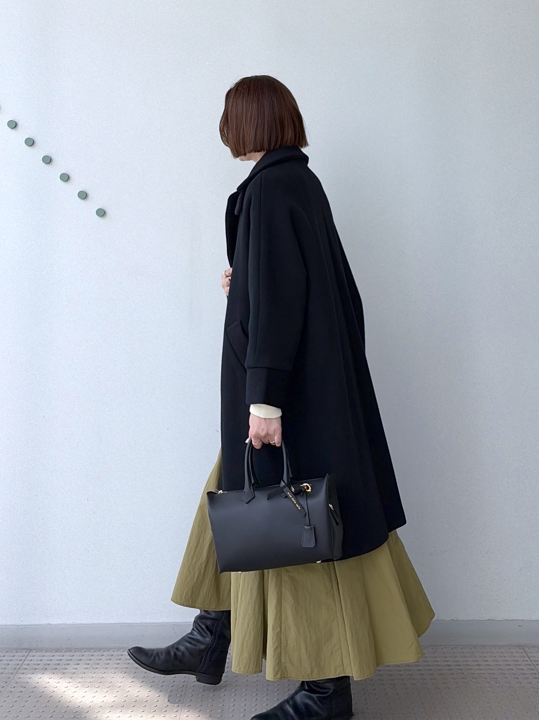 yoshikadoさんの「DRESSTERIOR｜フレアボリュームスカート」を使ったコーディネート