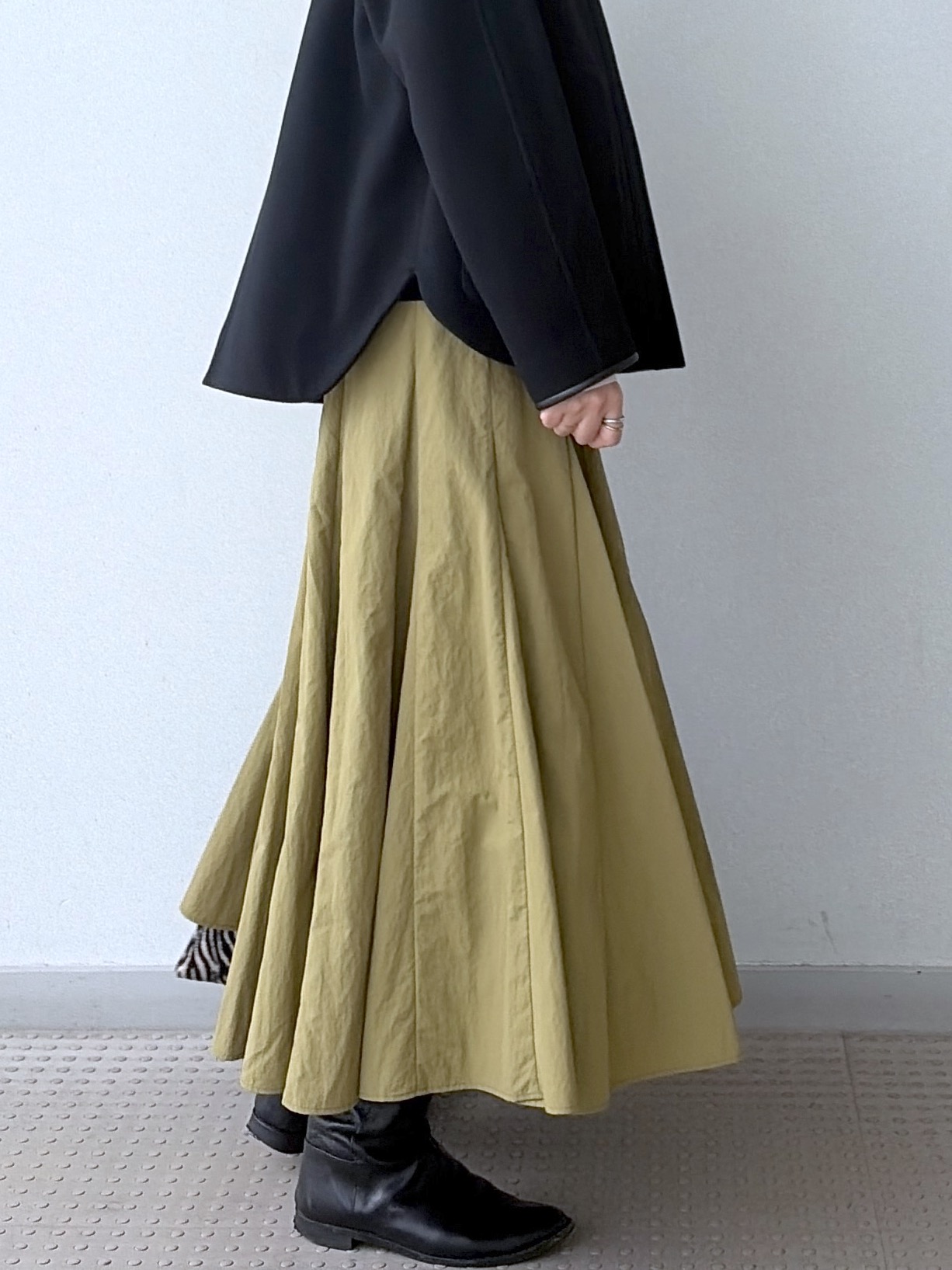 yoshikadoさんの「DRESSTERIOR｜【STORY11月号掲載/マシンウォッシャブル】コットンカシミヤニット」を使ったコーディネート