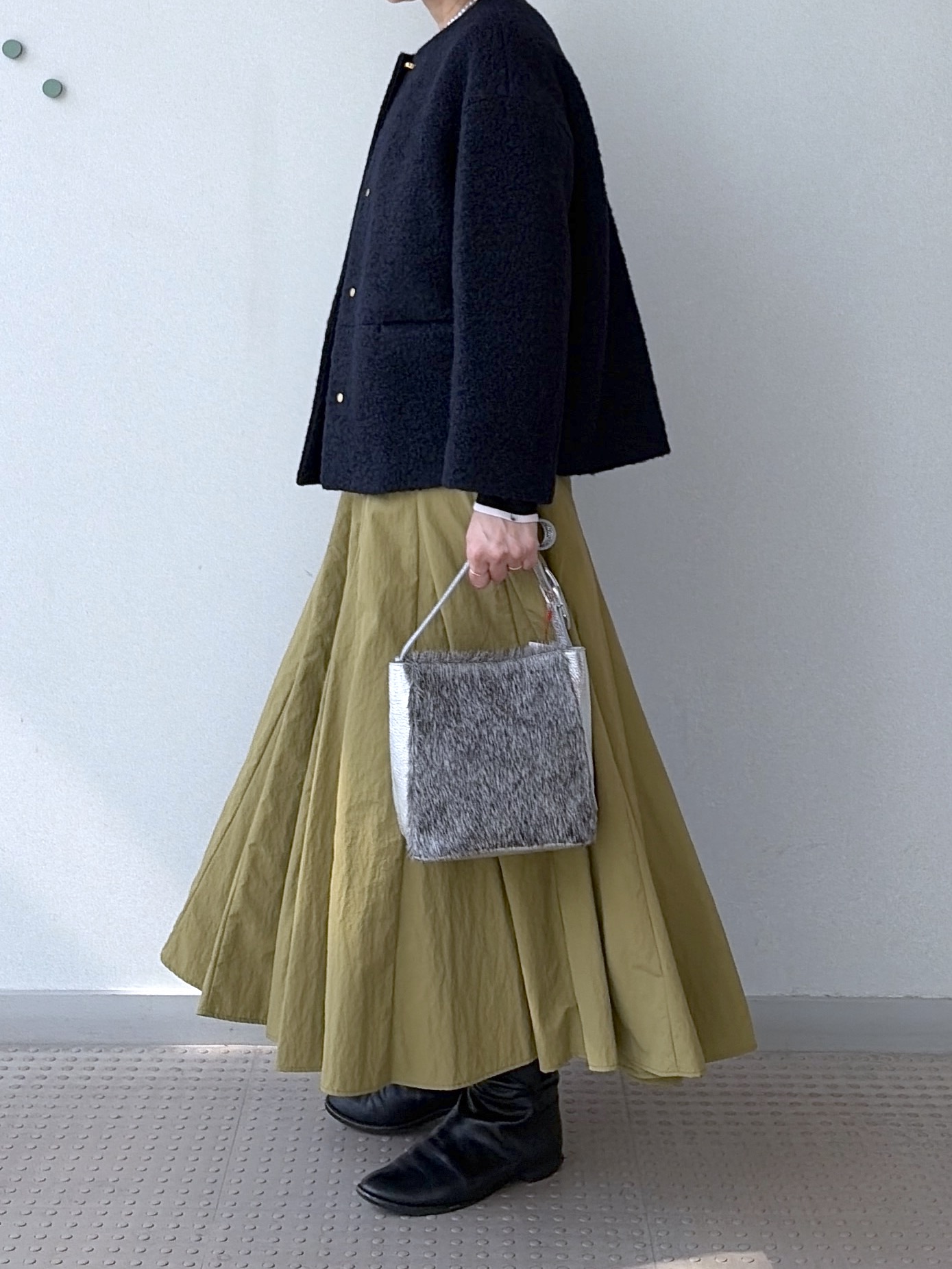 yoshikadoさんの「DRESSTERIOR｜【STORY11月号掲載/マシンウォッシャブル】コットンカシミヤニット」を使ったコーディネート