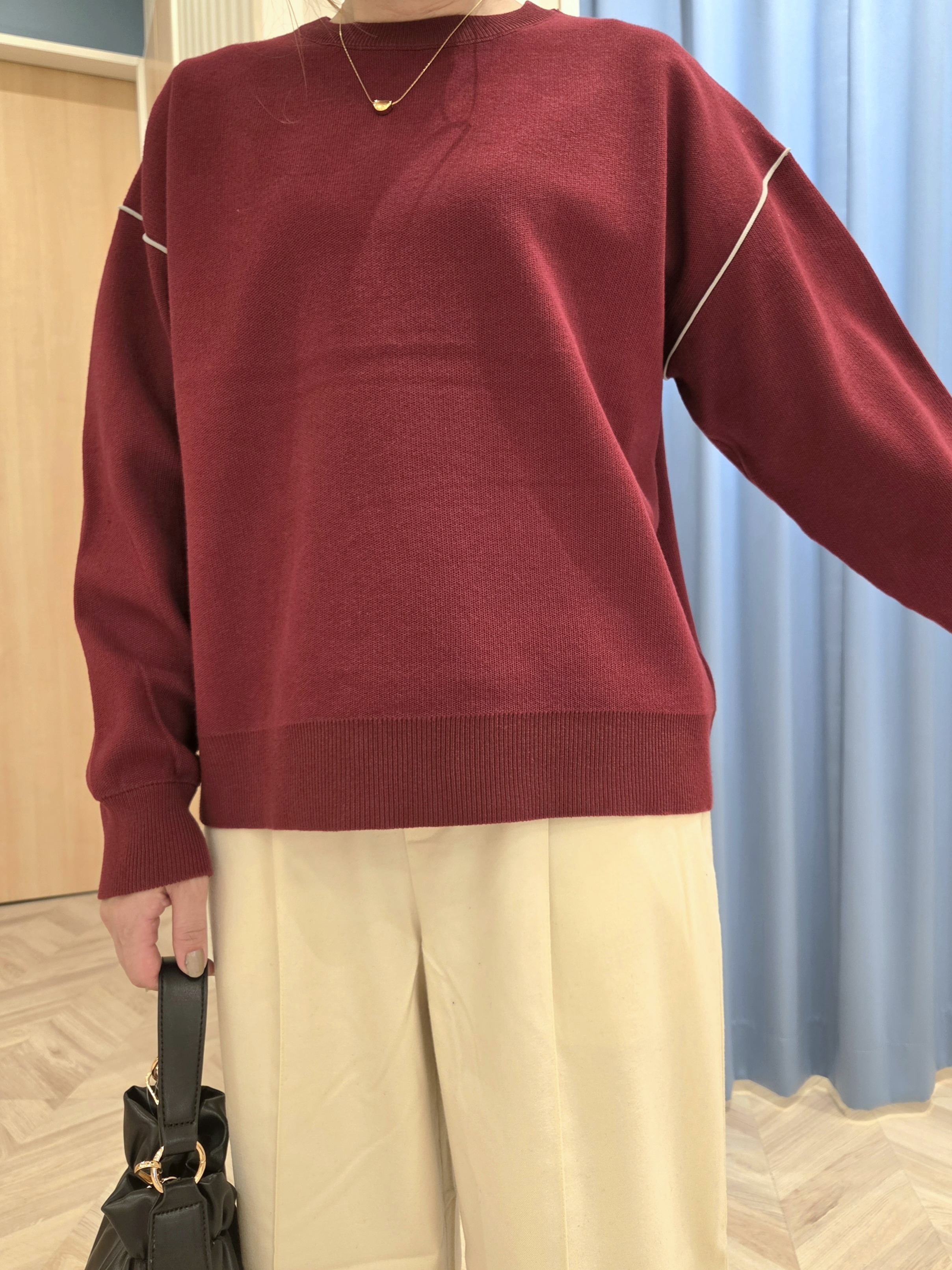 Ikumiさんの「SHOO･LA･RUE｜配色が目を引く　スウェットライクニット」を使ったコーディネート