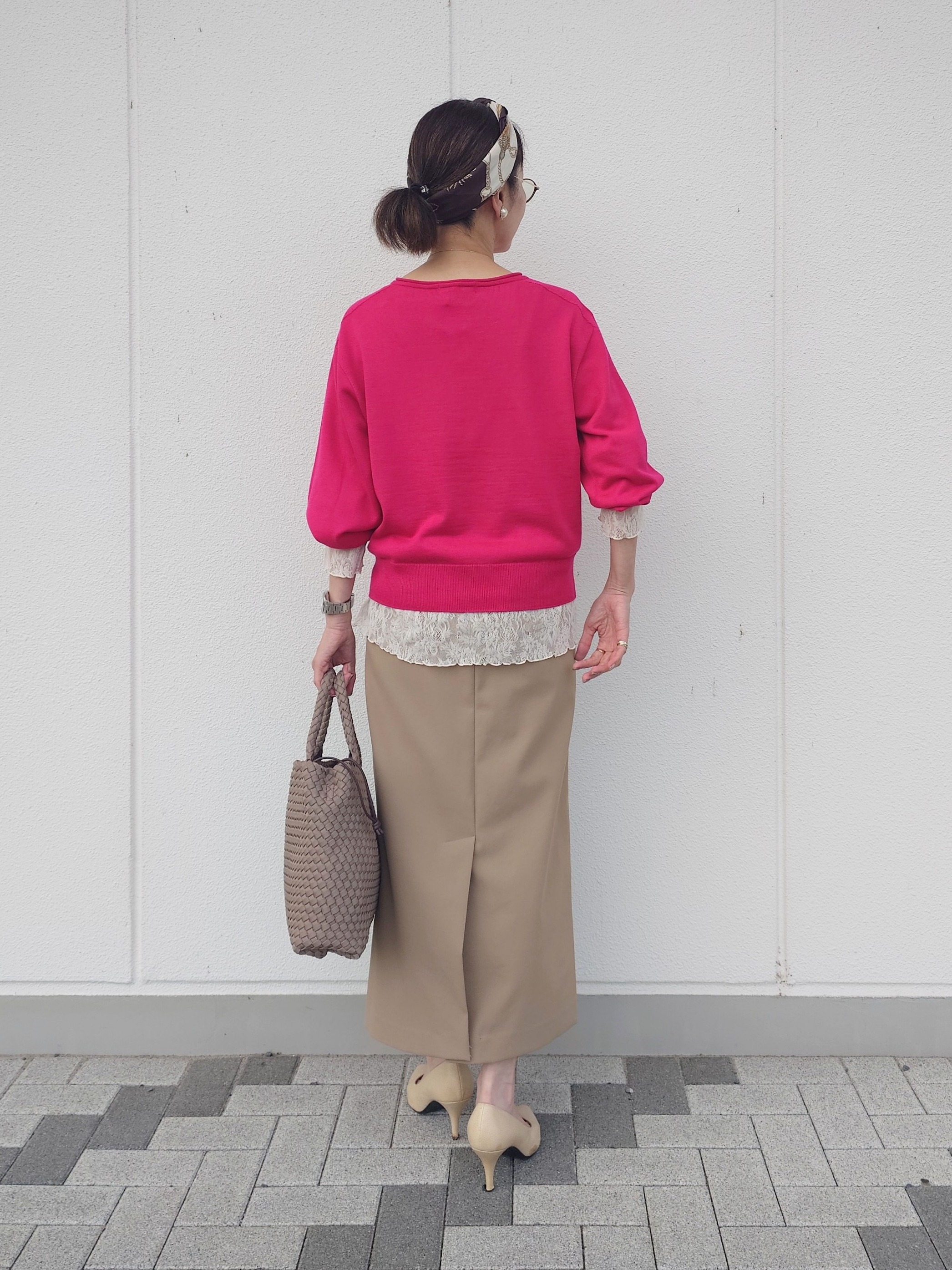 MUTSUKOさんの「UNTITLED｜【店頭人気！/8色展開】ボリュームスリーブニットプルオーバー」を使ったコーディネート