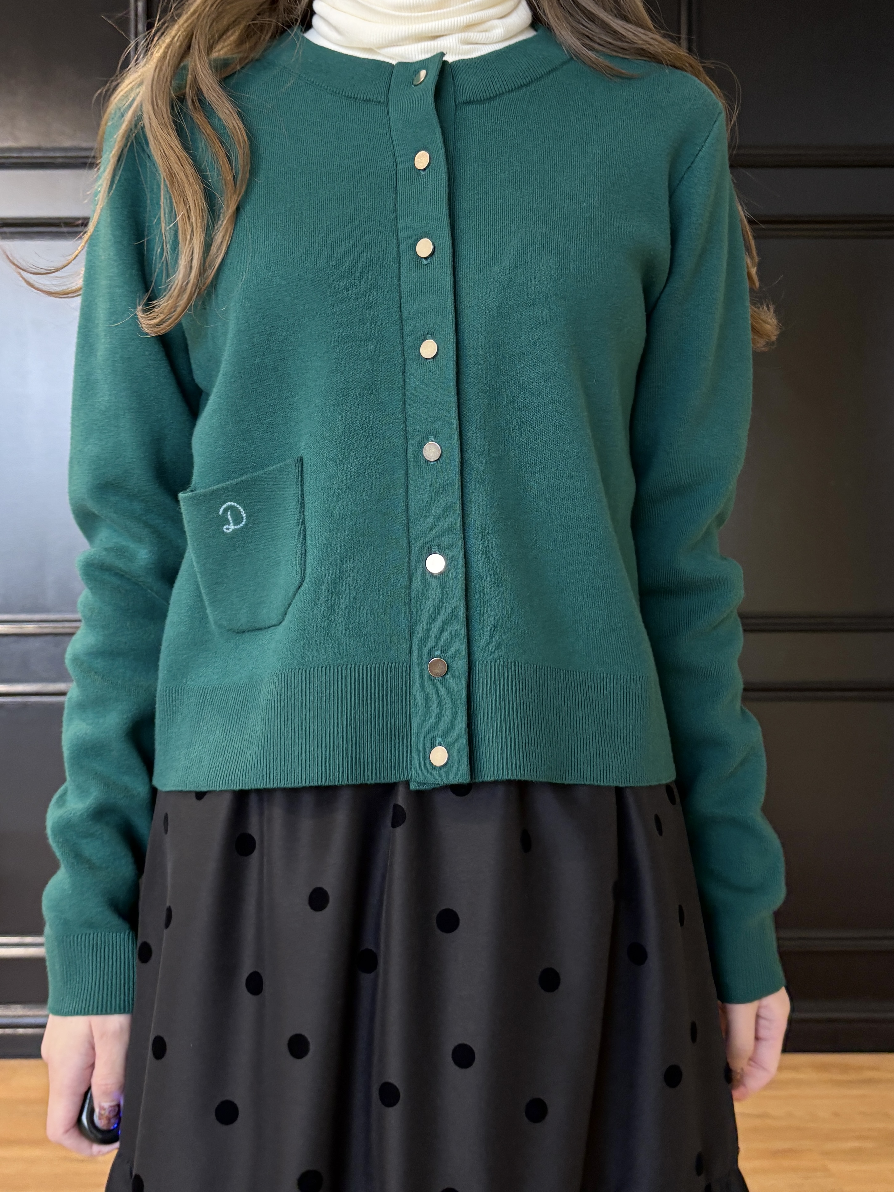 清水夏姫さんの「DRESSTERIOR｜【吸湿発熱/保湿機能/インナー】ホカウル タートルネックプルオーバー」を使ったコーディネート
