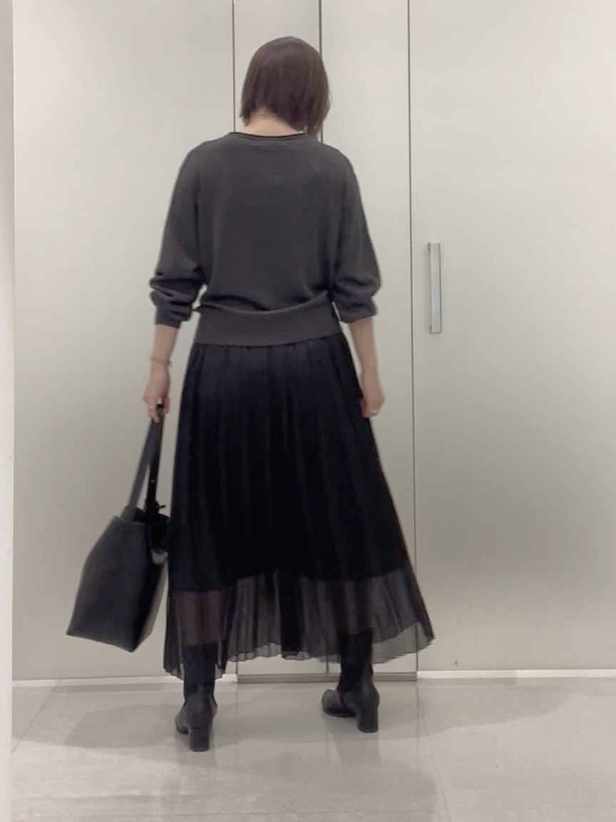 まどかさんの「UNTITLED｜【店頭人気！/8色展開】ボリュームスリーブニットプルオーバー」を使ったコーディネート