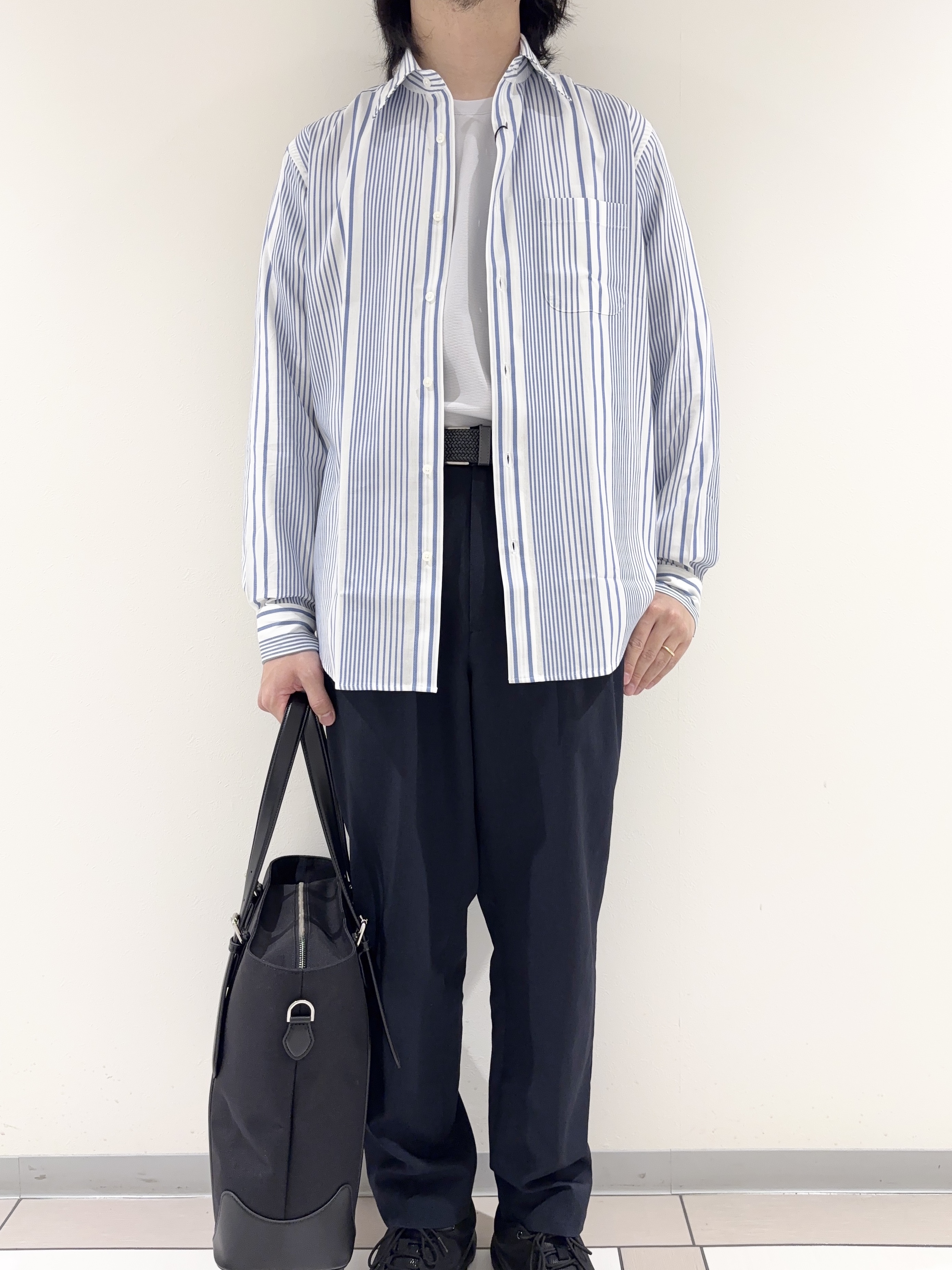 及川さんの「TAKEO KIKUCHI｜【Made in JAPAN】 リバーストライプ シャツ」を使ったコーディネート