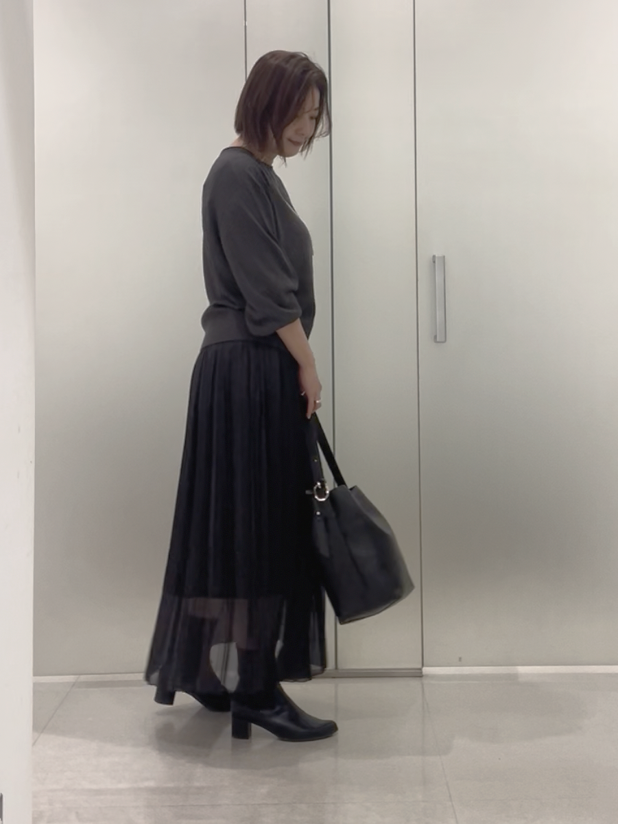 まどかさんの「UNTITLED｜【店頭人気！/8色展開】ボリュームスリーブニットプルオーバー」を使ったコーディネート