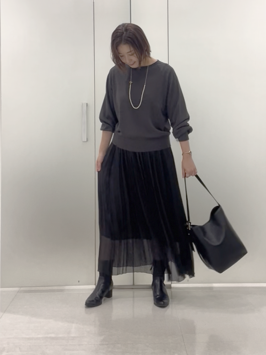 まどかさんの「UNTITLED｜【店頭人気！/8色展開】ボリュームスリーブニットプルオーバー」を使ったコーディネート