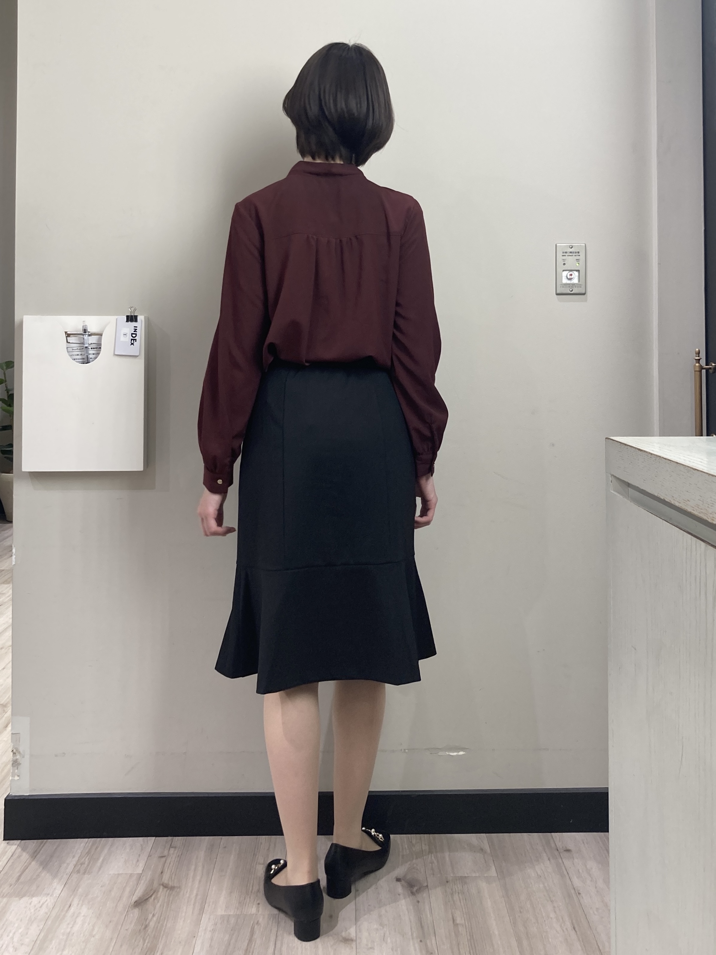 わかさんの「index｜【セットアップ可】ノーカラーミドルコーディガン《洗濯機OK》」を使ったコーディネート