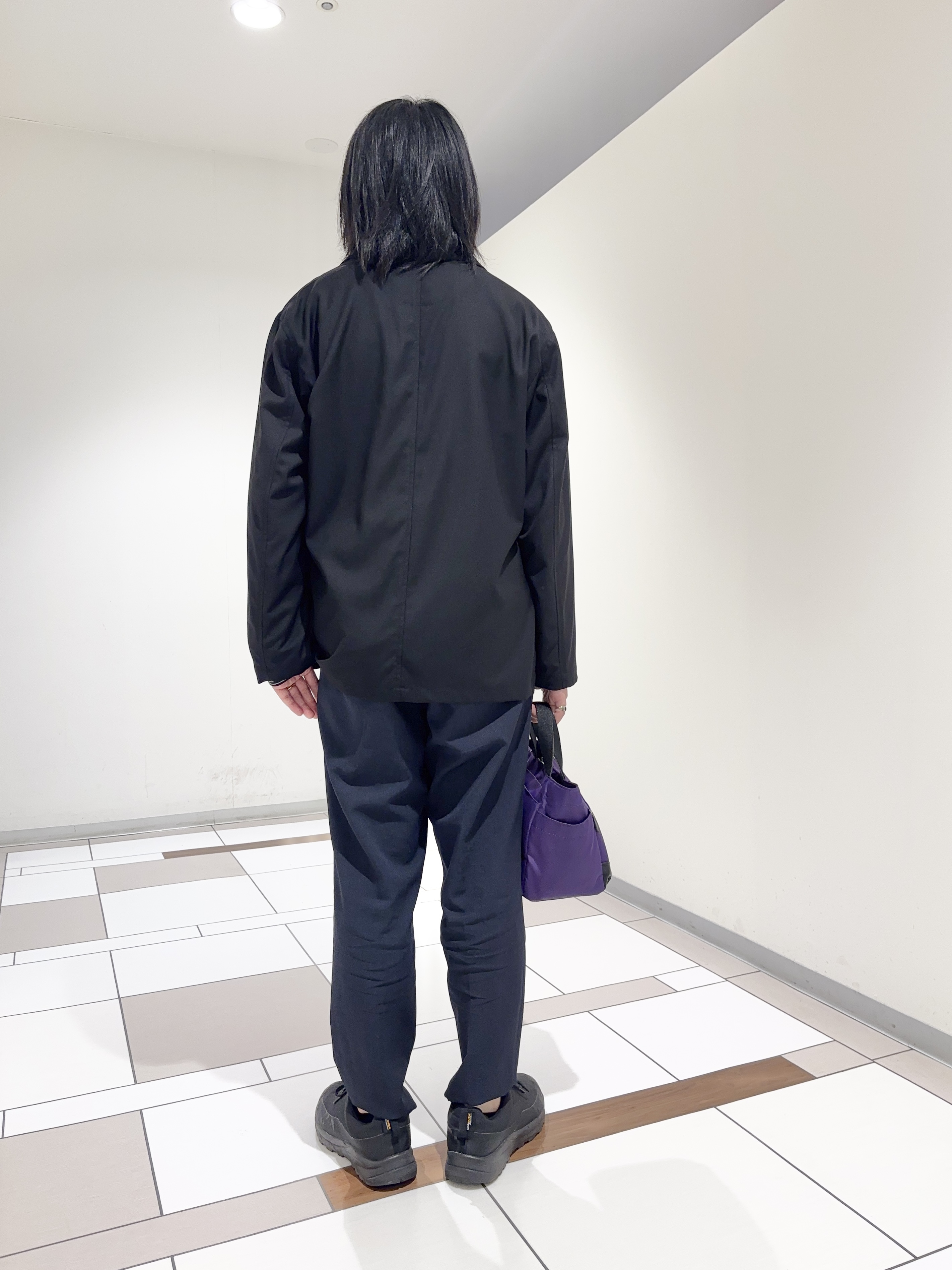 及川さんの「TAKEO KIKUCHI｜ストレッチカバーオールジャケット」を使ったコーディネート