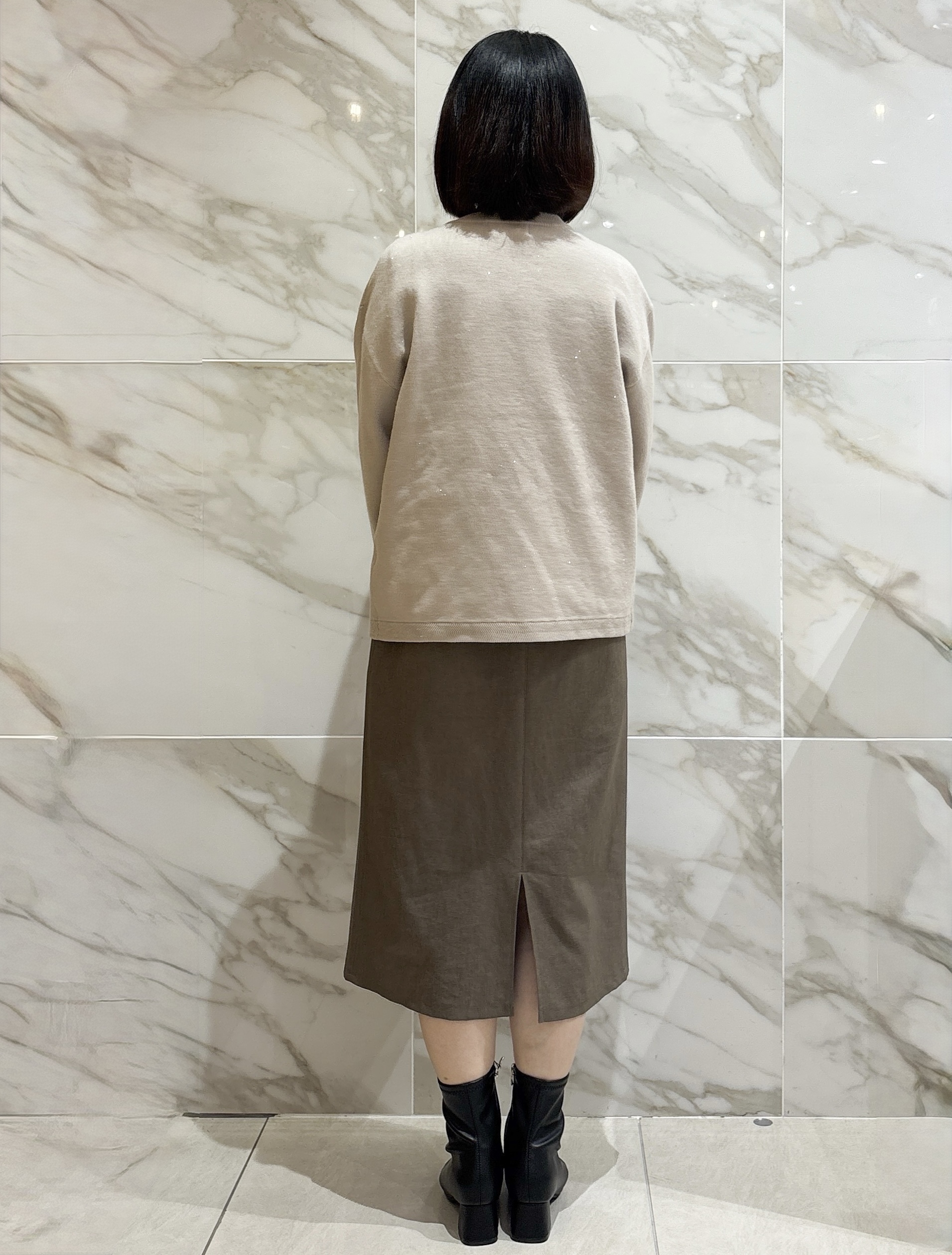 マキさんの「index｜【セットアップ可】ノーカラーミドルコーディガン《洗濯機OK》」を使ったコーディネート