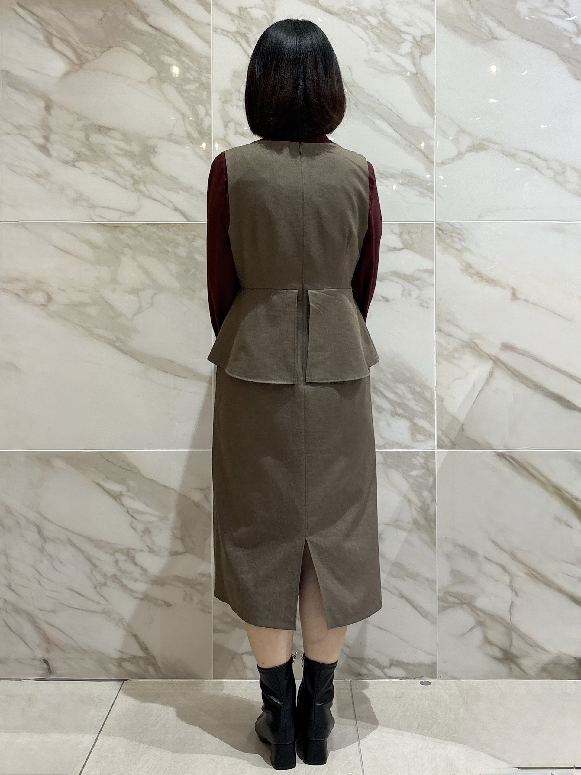マキさんの「index｜【セットアップ可】ノーカラーミドルコーディガン《洗濯機OK》」を使ったコーディネート