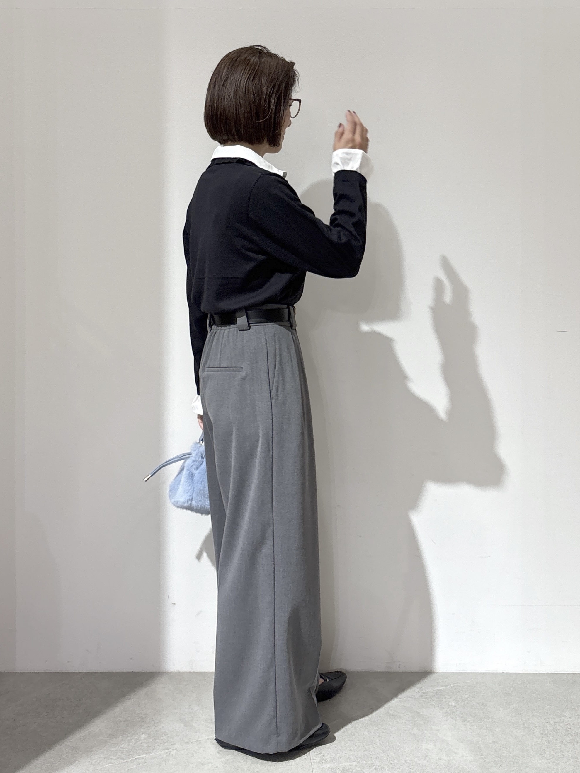 NAKAさんの「OPAQUE.CLIP｜シャツレイヤード風ポロニット【洗濯機OK】」を使ったコーディネート