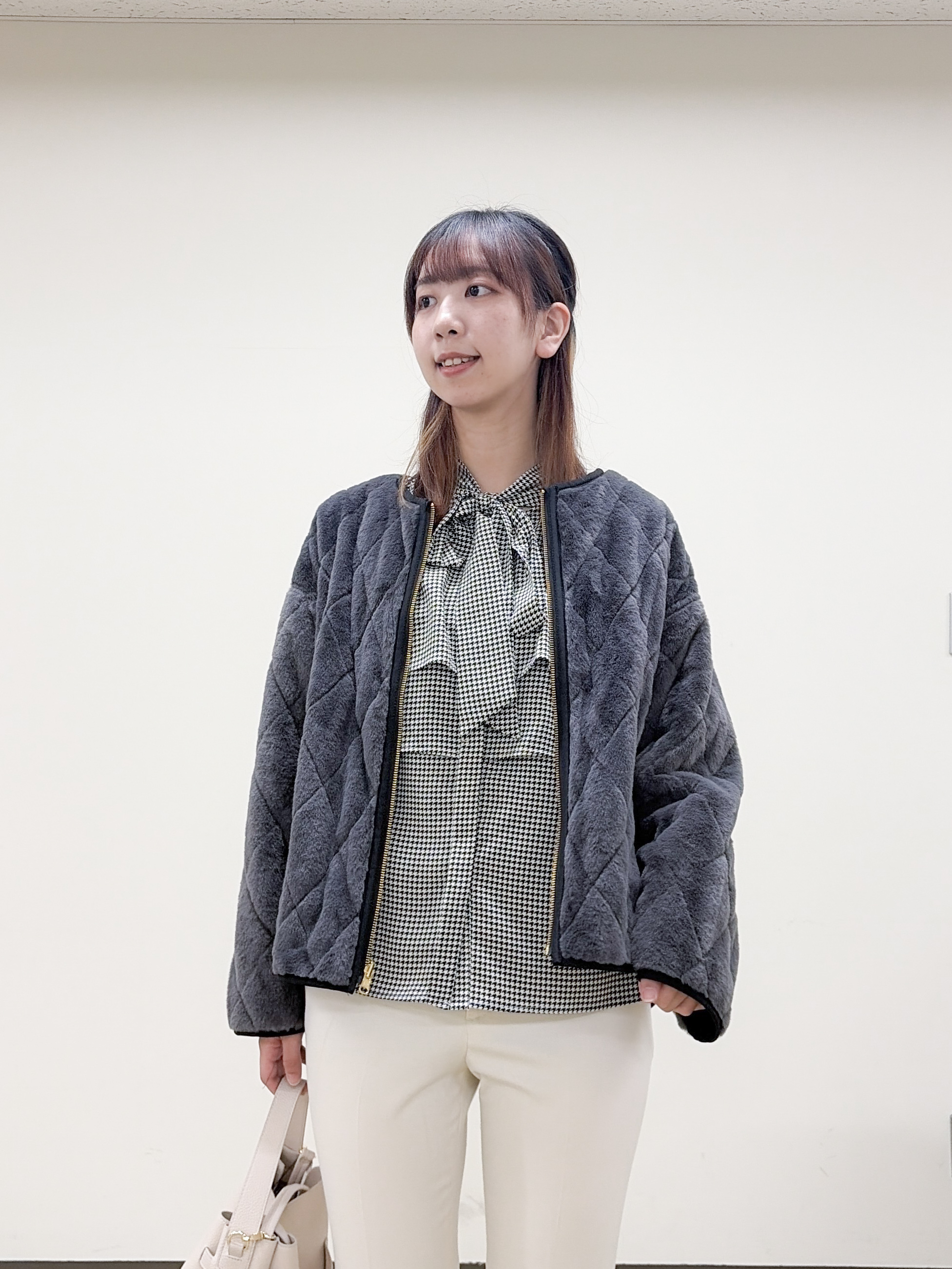 yurinaさんの「index｜【リバーシブル】キルティングファーブルゾン《洗濯機OK》」を使ったコーディネート