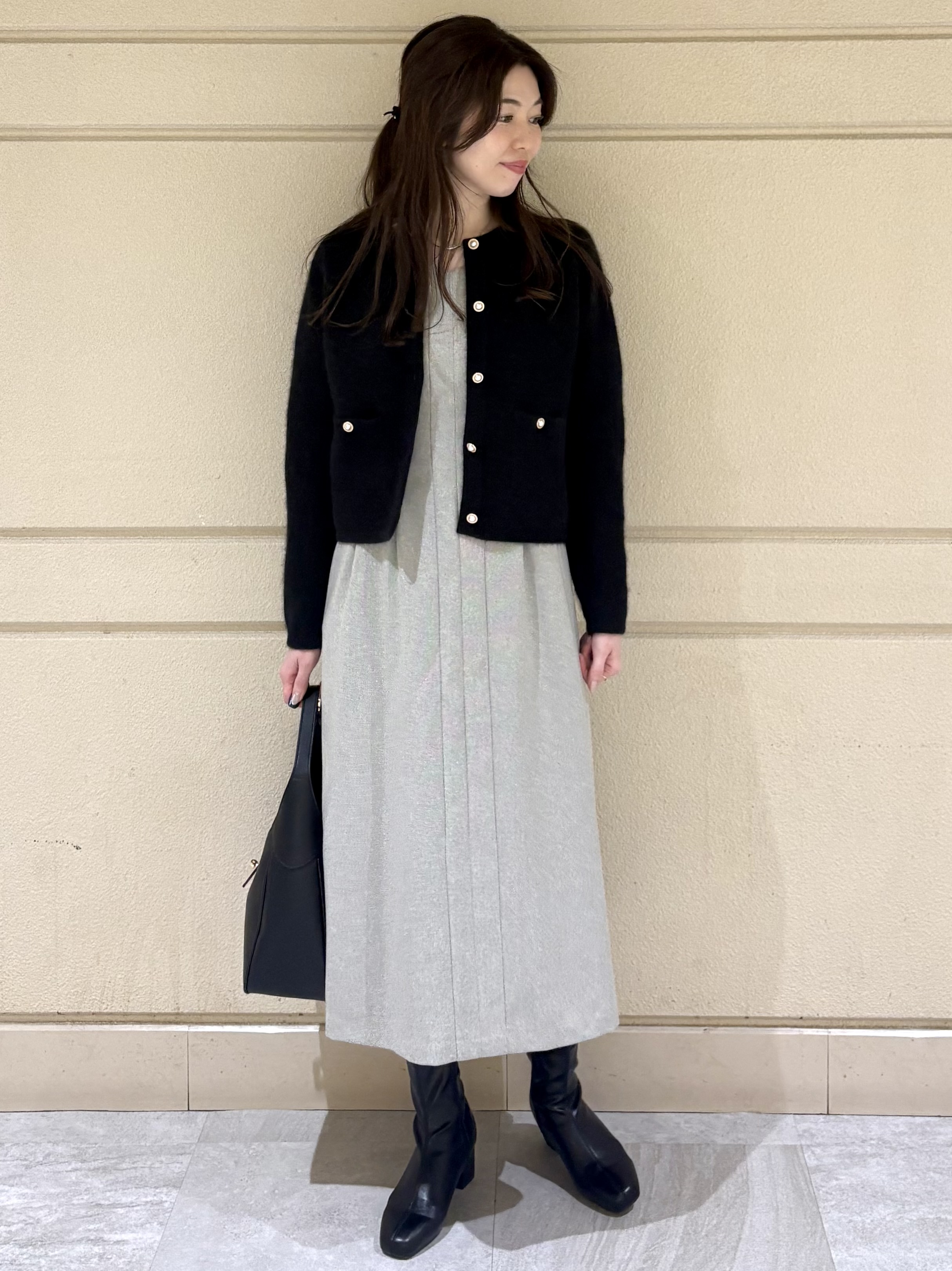 sakiさんの「COUP DE CHANCE｜【手洗い可／ラクーン混】ヘアリーカーディガン」を使ったコーディネート