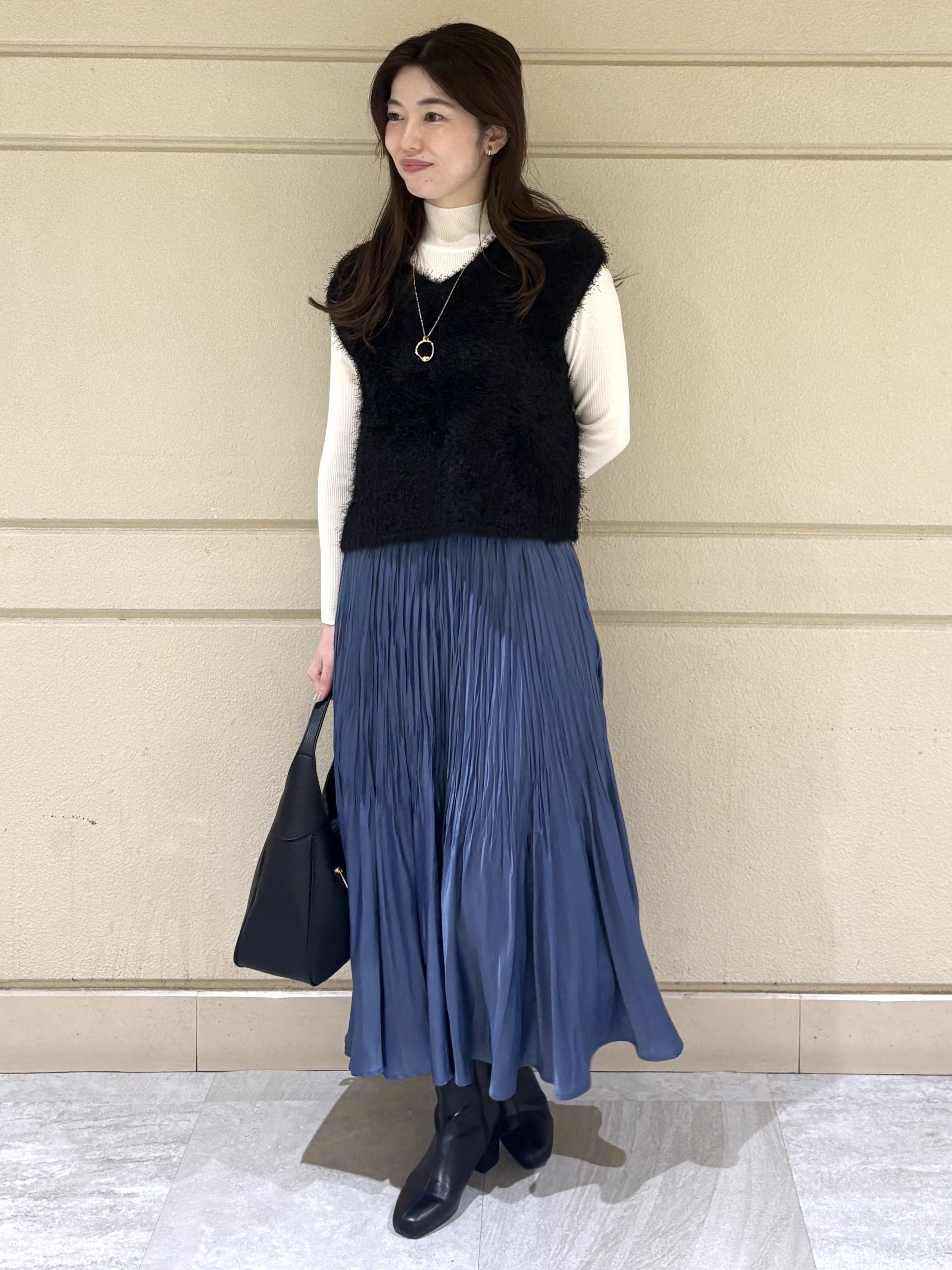 sakiさんの「COUP DE CHANCE｜【手洗い可／日本製】ハイネックリブニット」を使ったコーディネート