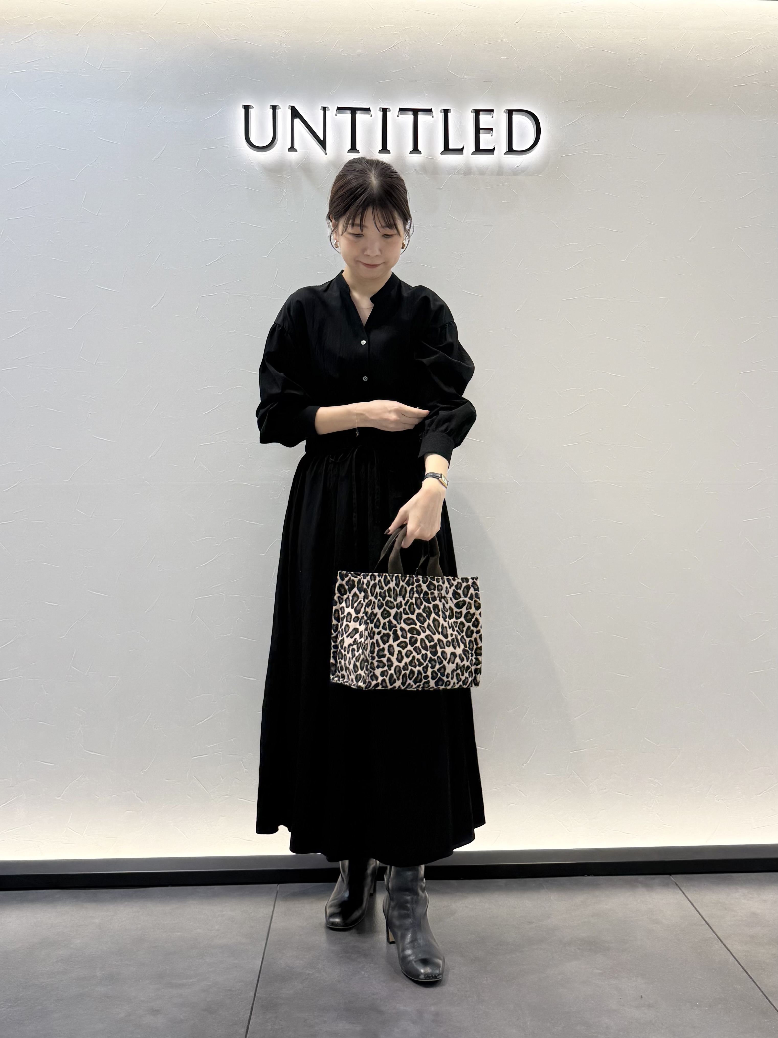 かなえさんの「UNTITLED｜ドレープワンピース」を使ったコーディネート