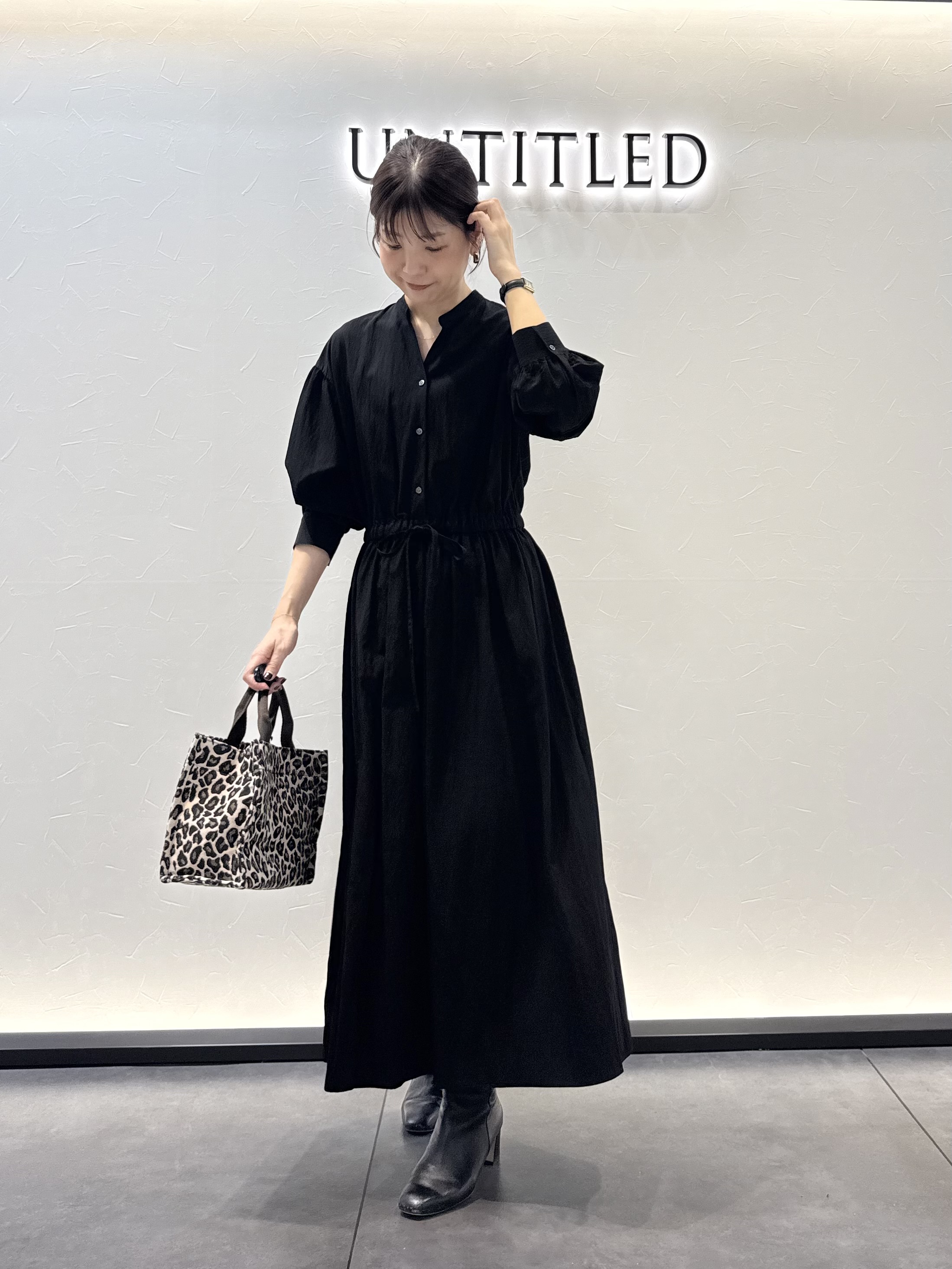 かなえさんの「UNTITLED｜ドレープワンピース」を使ったコーディネート
