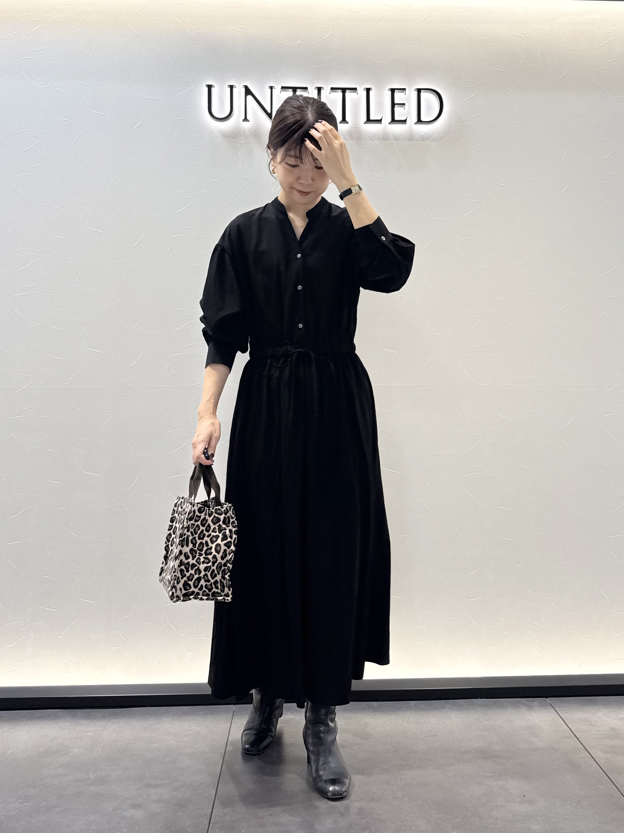 かなえさんの「UNTITLED｜ドレープワンピース」を使ったコーディネート