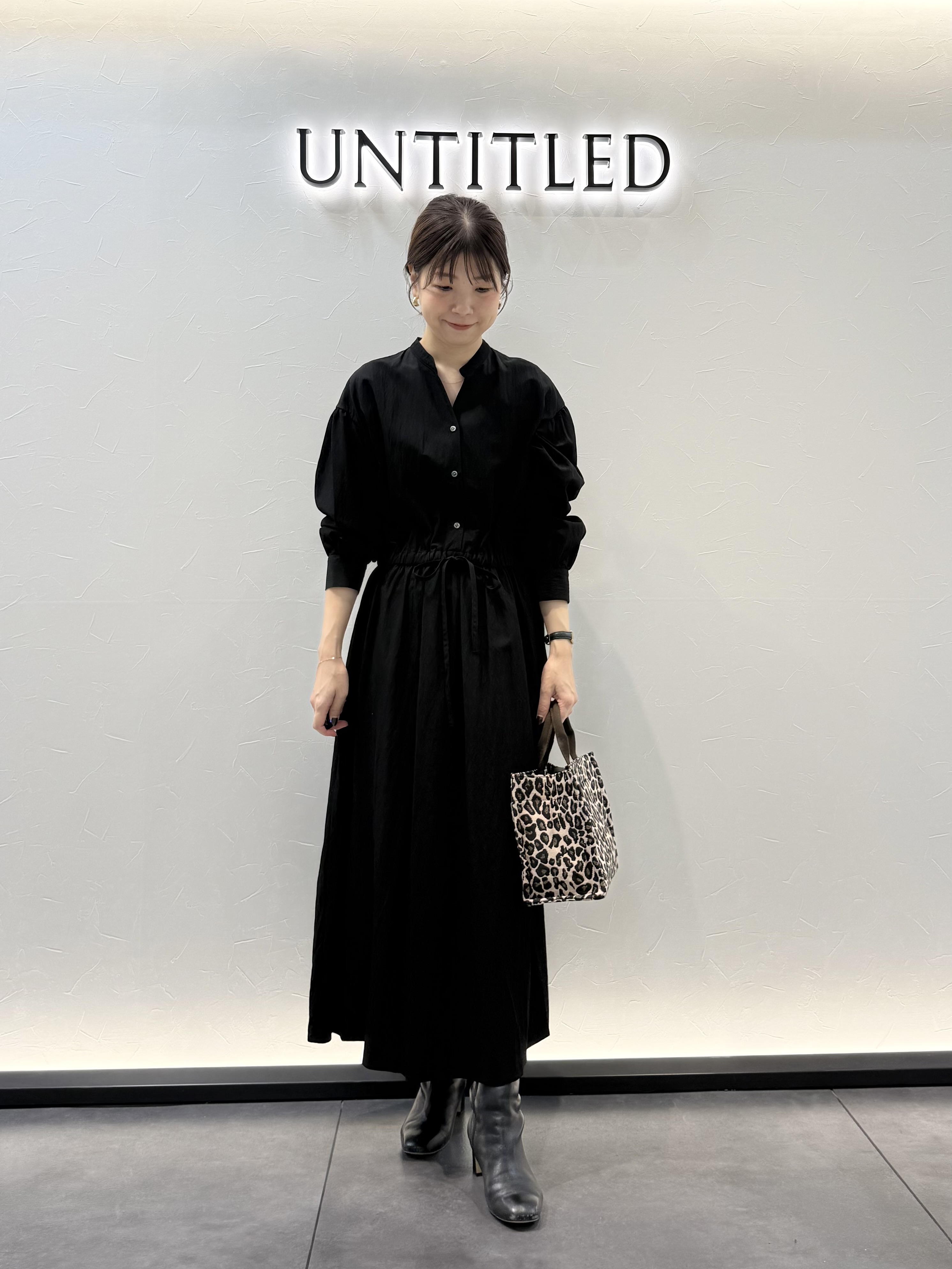 かなえさんの「UNTITLED｜ドレープワンピース」を使ったコーディネート