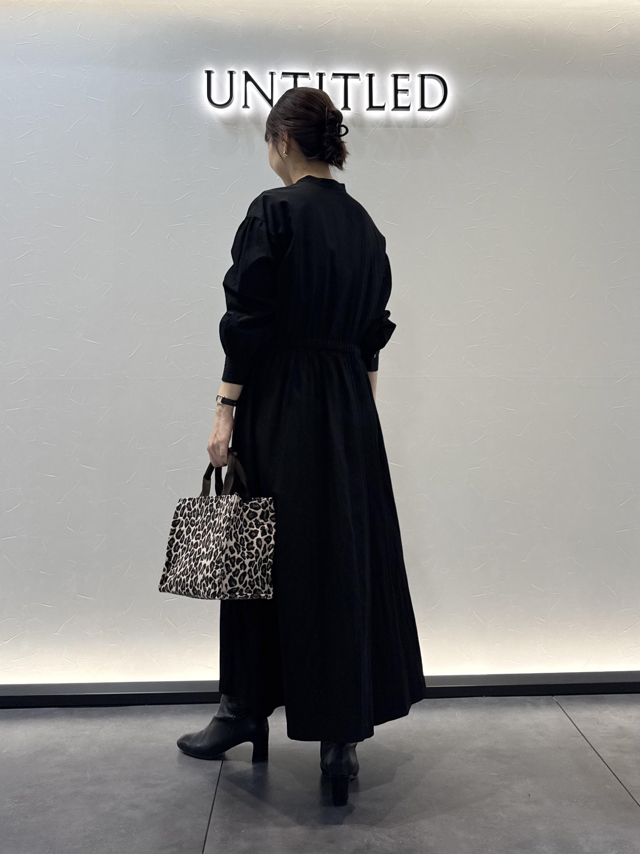 かなえさんの「UNTITLED｜ドレープワンピース」を使ったコーディネート